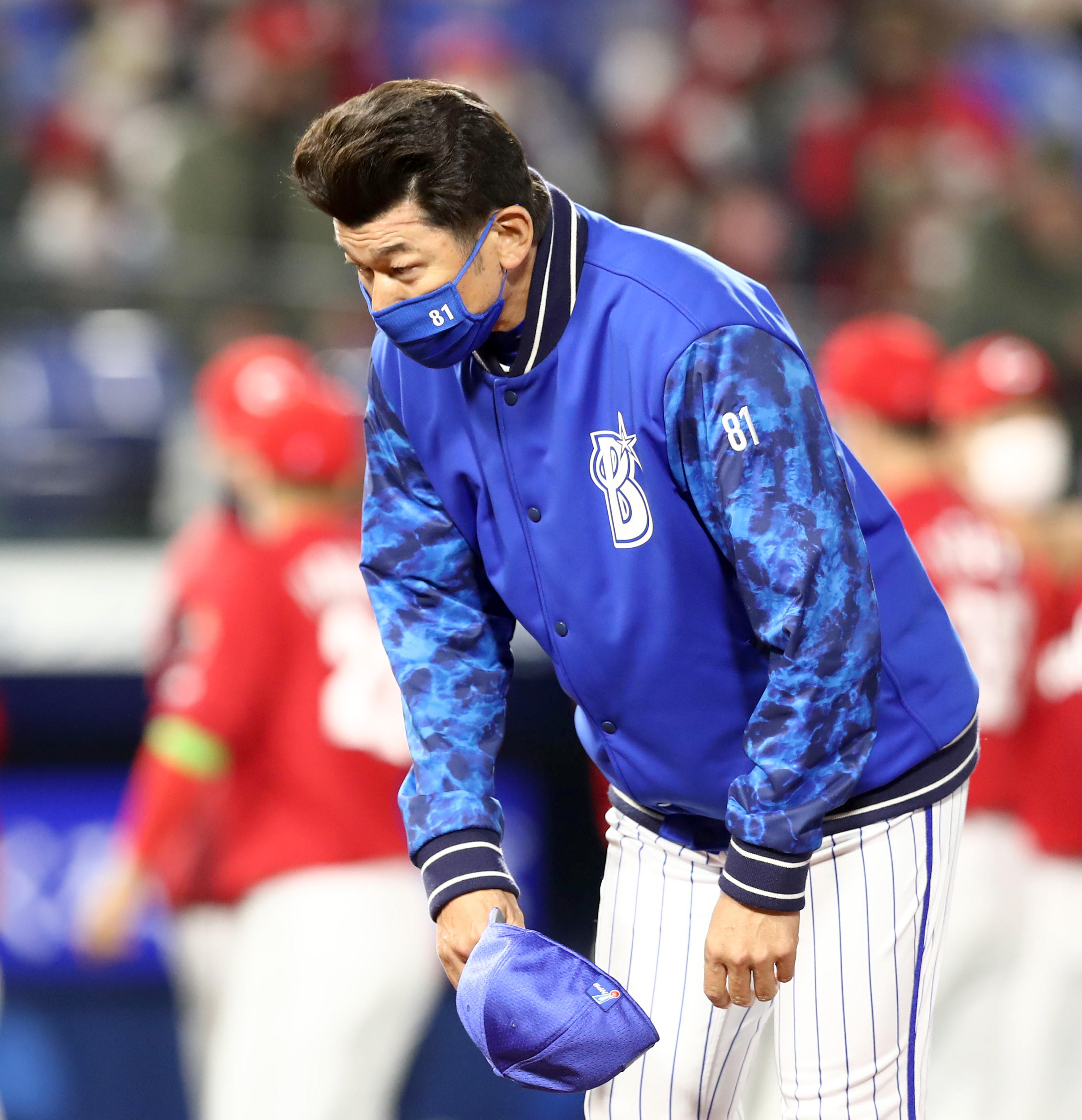 DeNA、初開幕スタメンでミス連発の知野に三浦監督「使ったのは監督