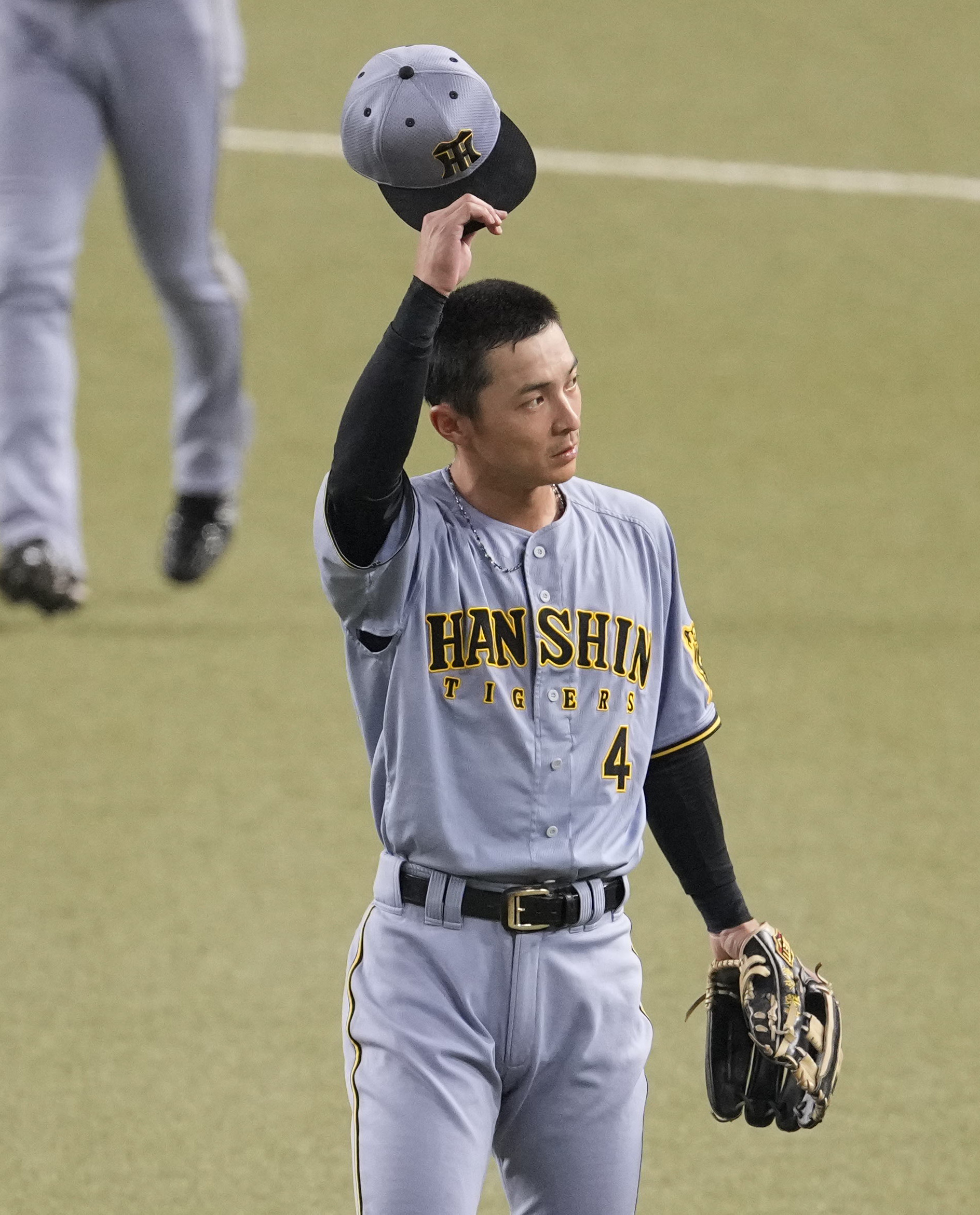 阪神タイガース　熊谷敬宥ユニフォーム 阪神 タイガース 熊谷敬宥 シルエット & サイン 応援 刺繍