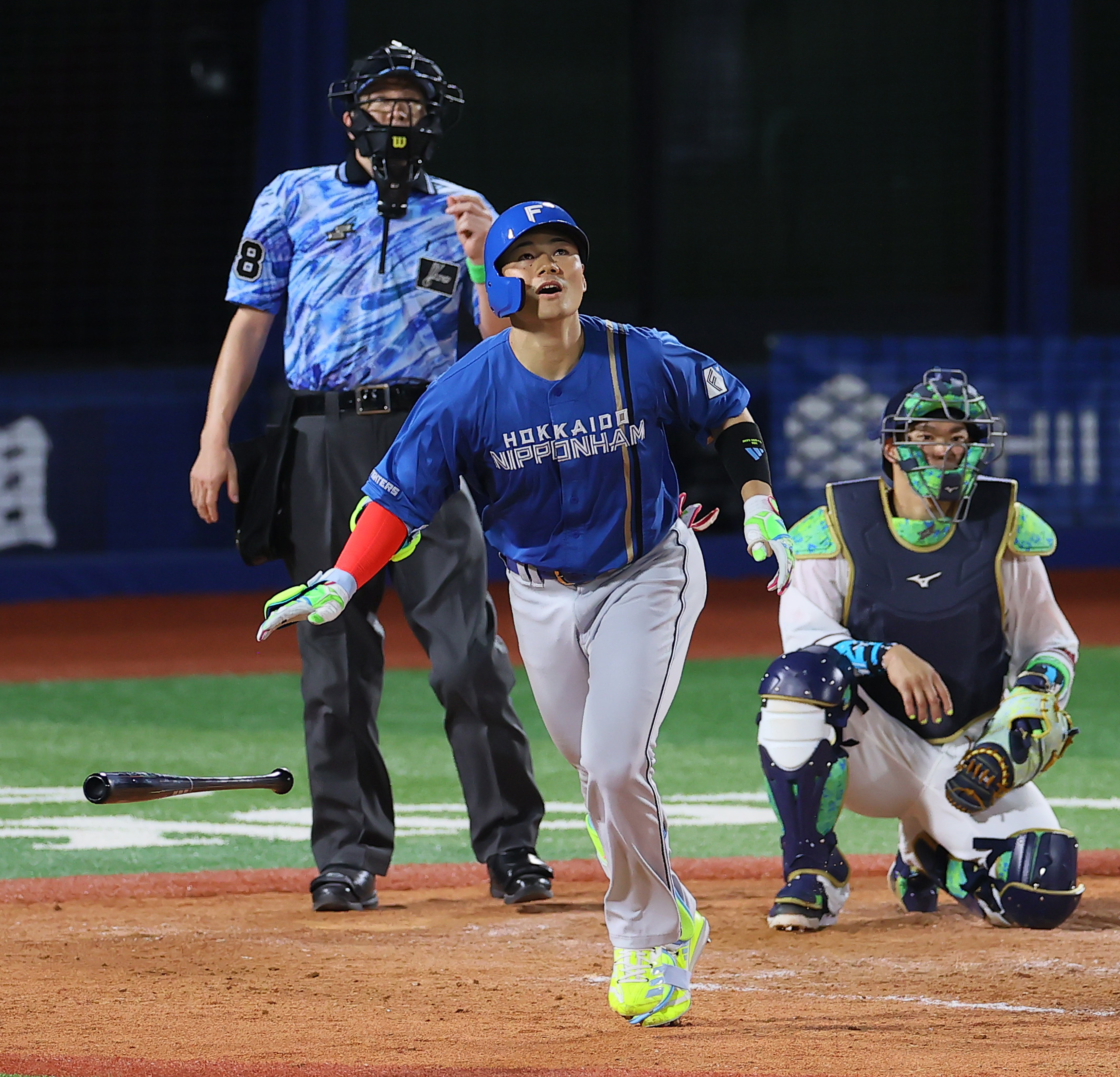日本ハム・清宮幸太郎がMVP 特大弾含む3安打2打点 新庄監督に