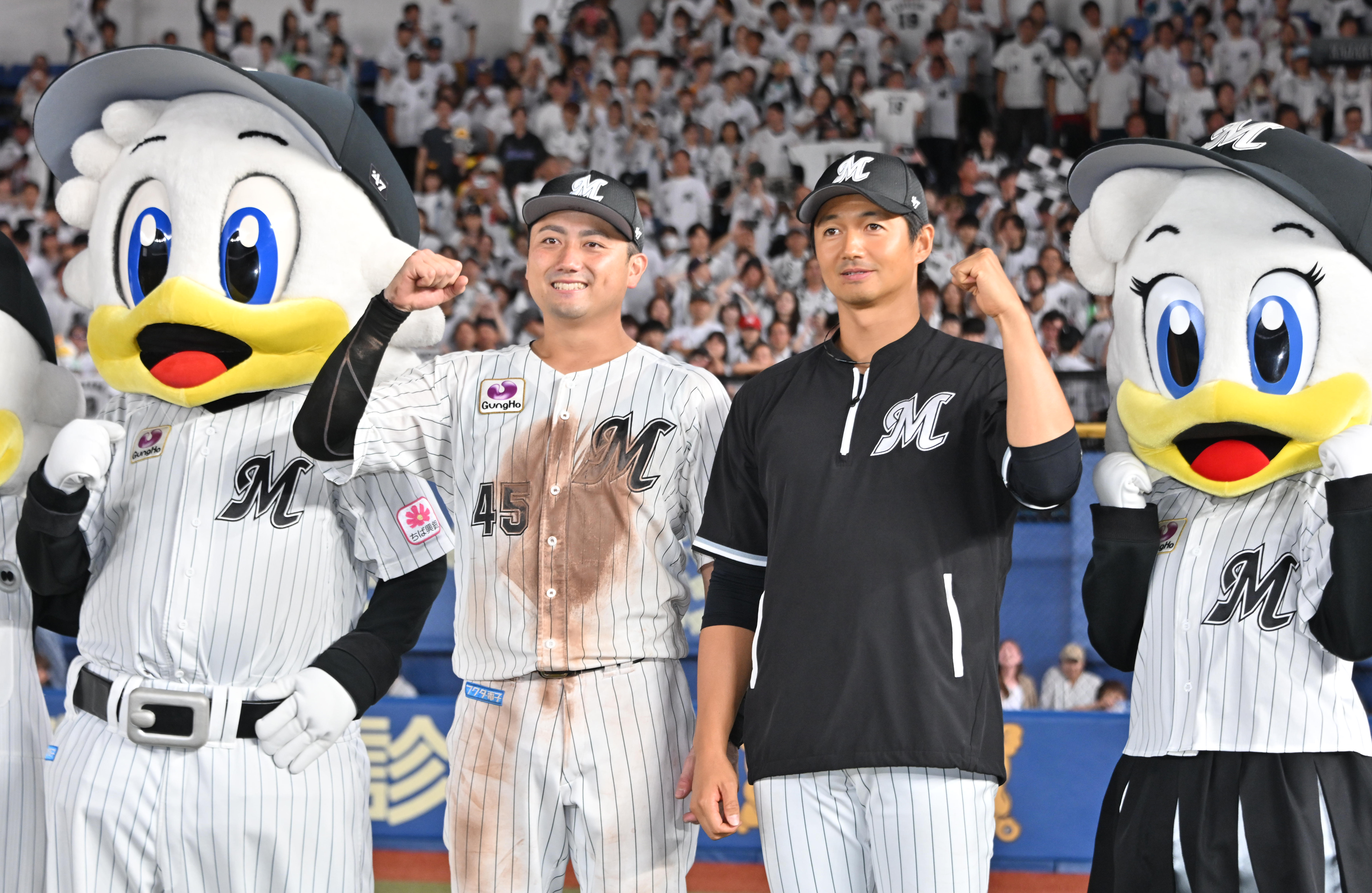 好リードのロッテ・植田将太、お立ち台で涙 「いい投球をしてもらえて