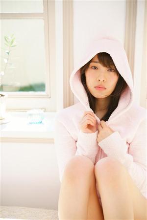 NMB卒業の藤江れいな、「記憶に残る」写真集6月24日発売 - サンスポ