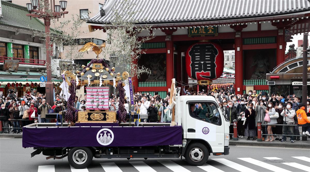浅草の三社祭 みこしは車で移動 コロナ対策 ５カ月遅れ 産経ニュース