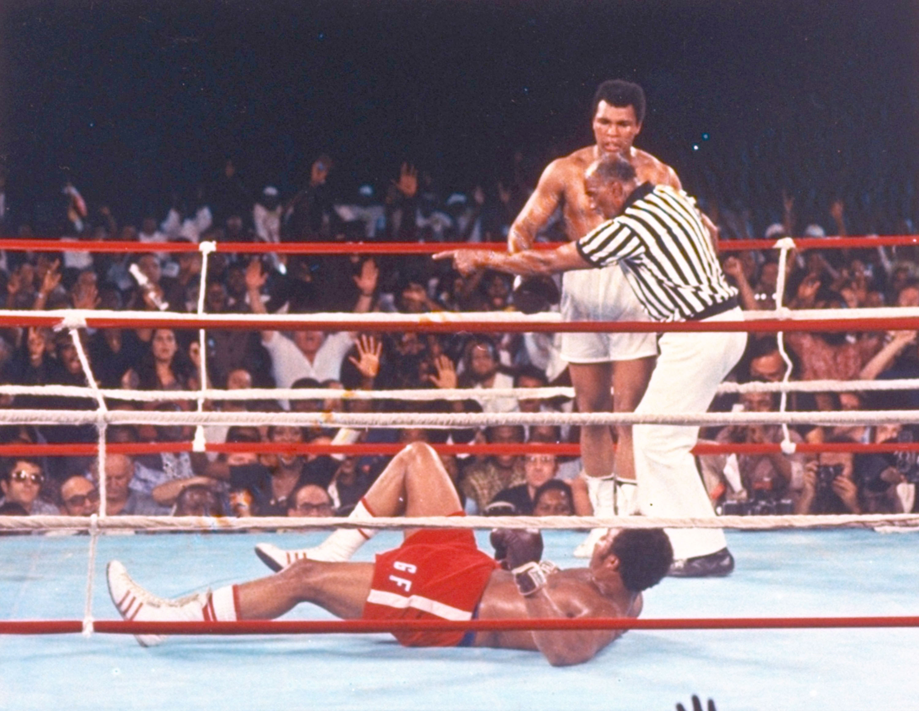 ボクシング】元世界ヘビー級王者ジョージ・フォアマンさん死去、76歳