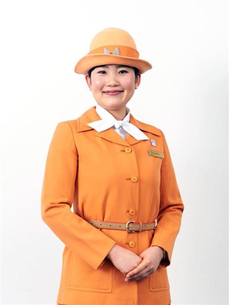 制服図鑑（客室乗務員編）】5代目は唯一のパンツルック 3色の豊富な