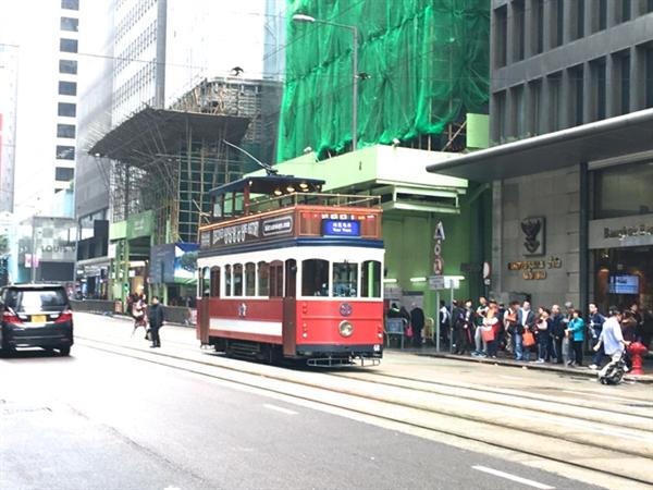 香港トラム2000年モデル 箱入り 611f344fb9b5027f9222deae634b49