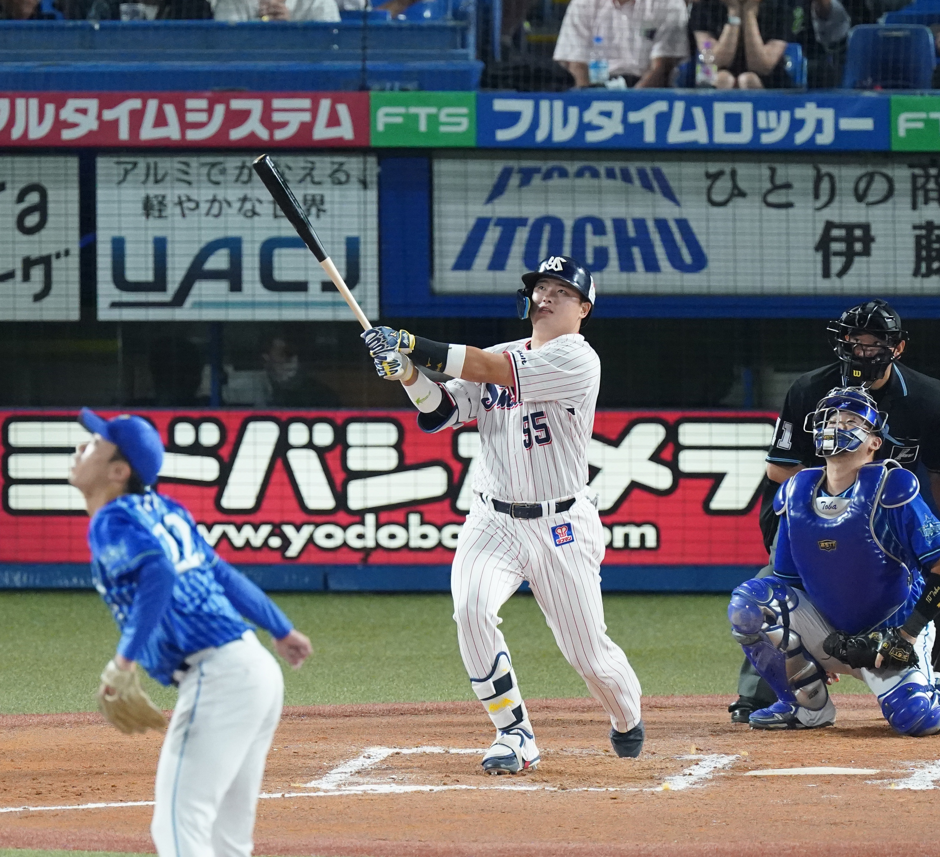 61打席ぶり村上、最終戦で土壇場の「56号」 - 産経ニュース