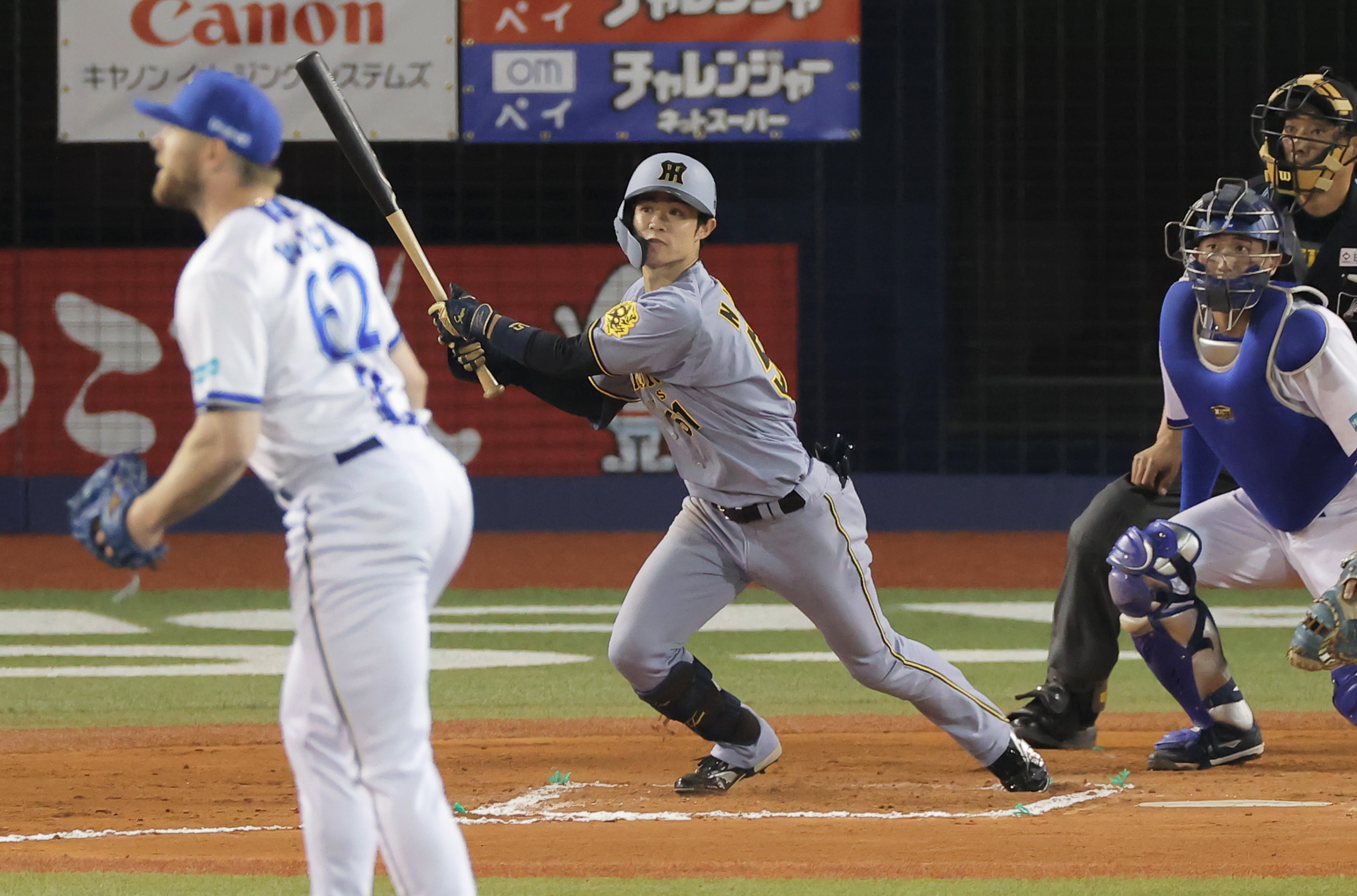 阪神・中野拓夢、4出塁でリーグトップ出塁率・403 - サンスポ