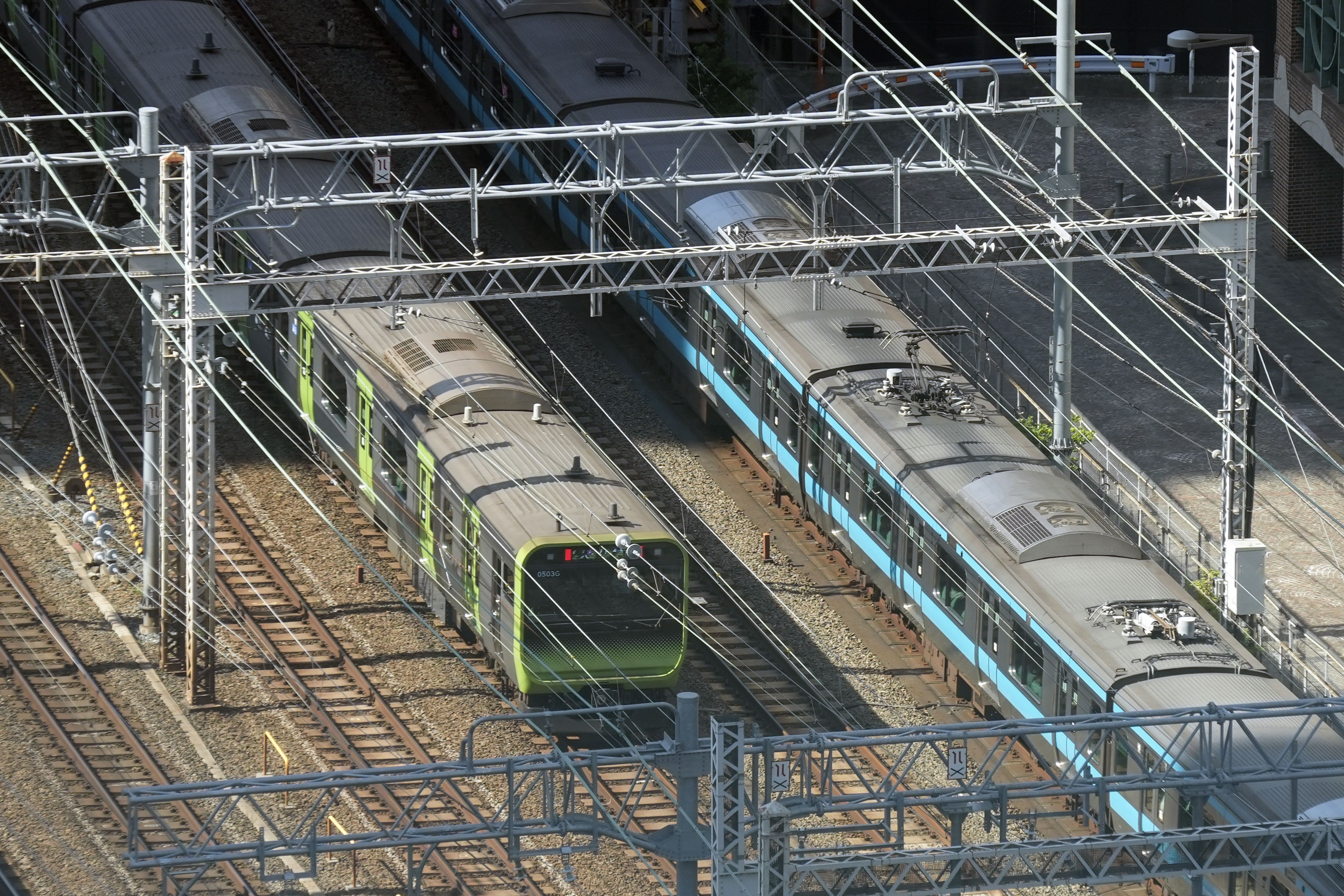 JR山手線、全線で運転見合わせ 再開見込立たず - 産経ニュース