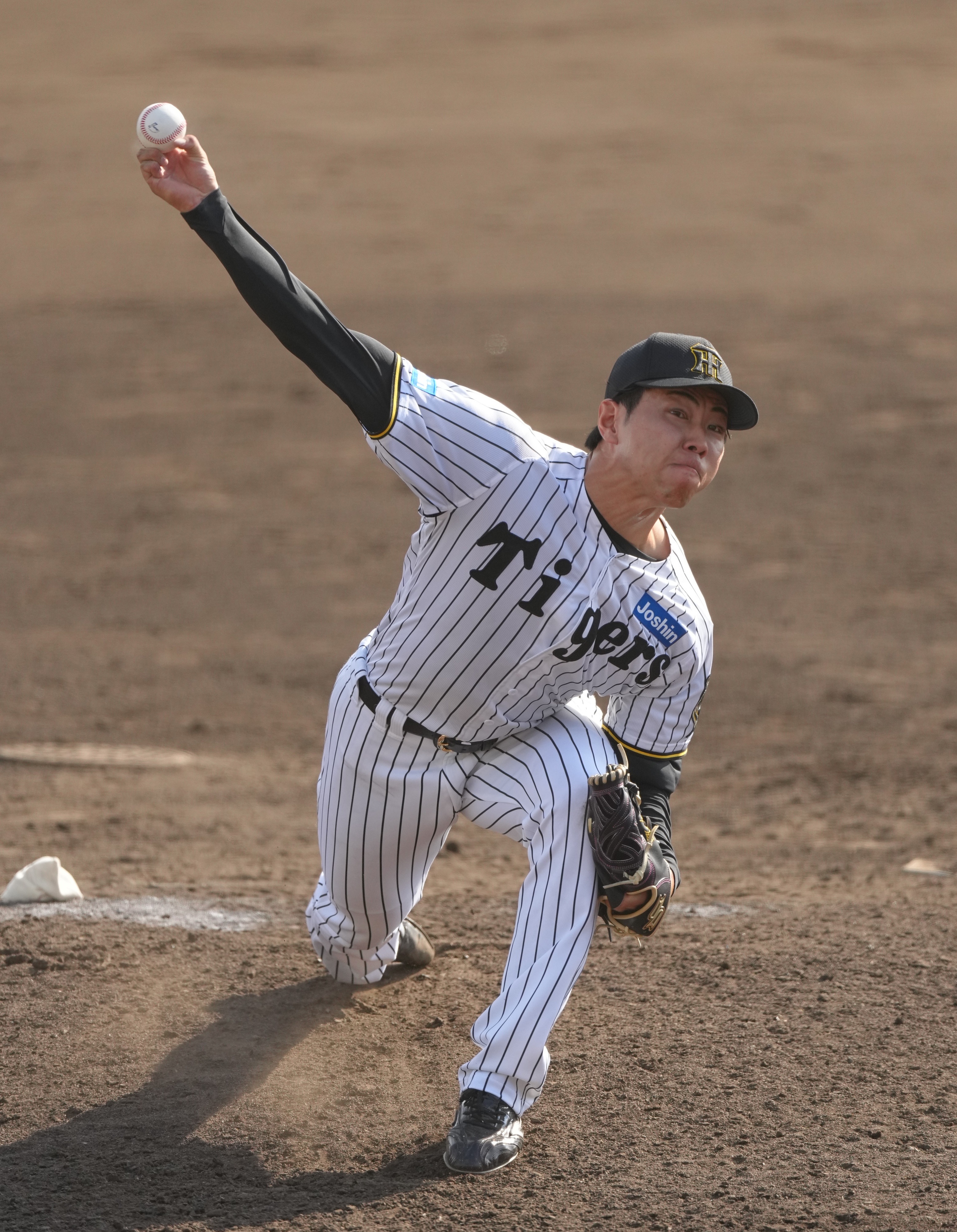 阪神育成D1位・工藤泰成が158キロの衝撃デビューも「70％。まだバット