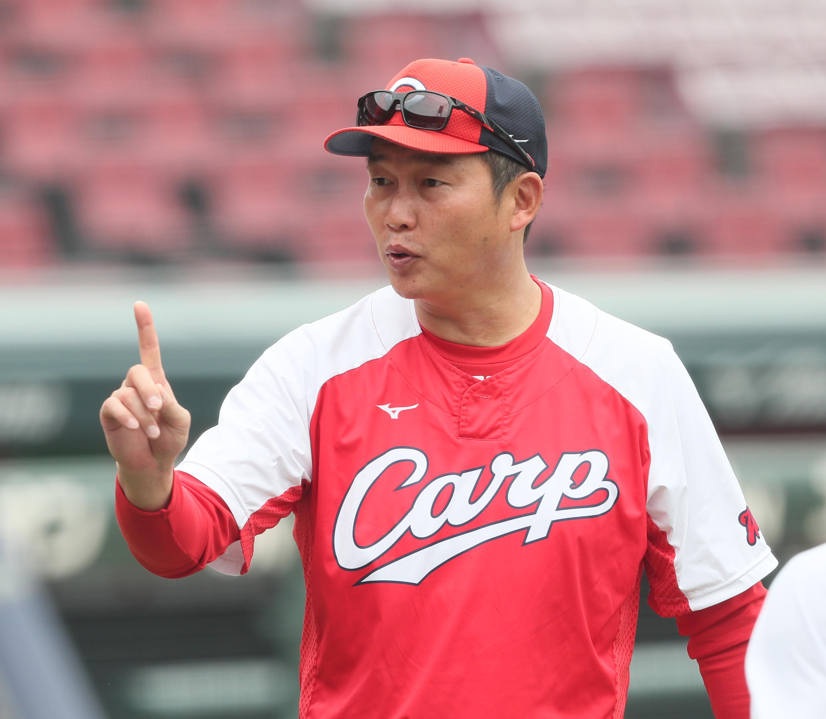 広島・新井貴浩監督、本拠地ＣＳに「アドバンテージになる」