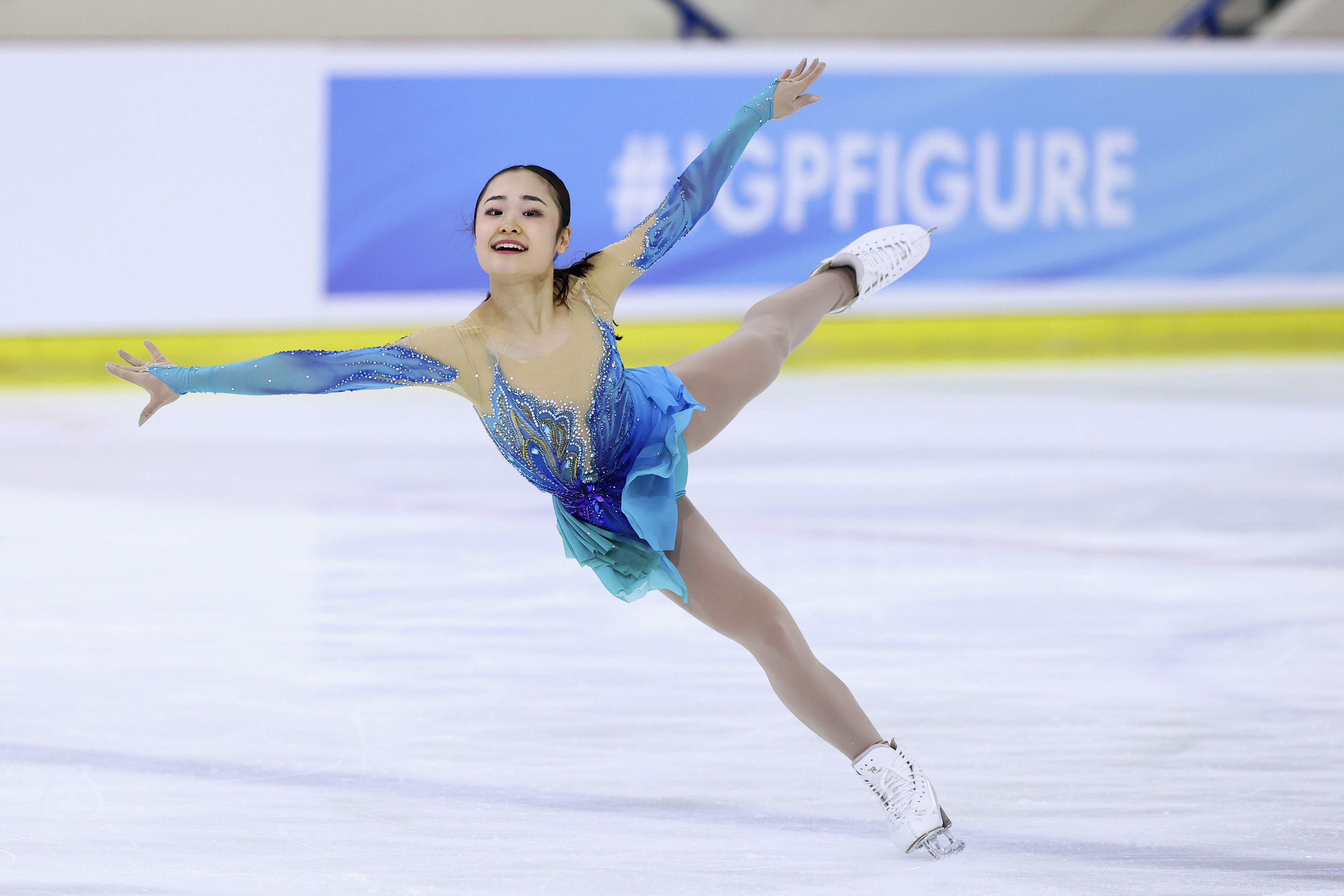 島田麻央がV、ファイナル進出 3回転半ジャンプ成功 フィギュアの
