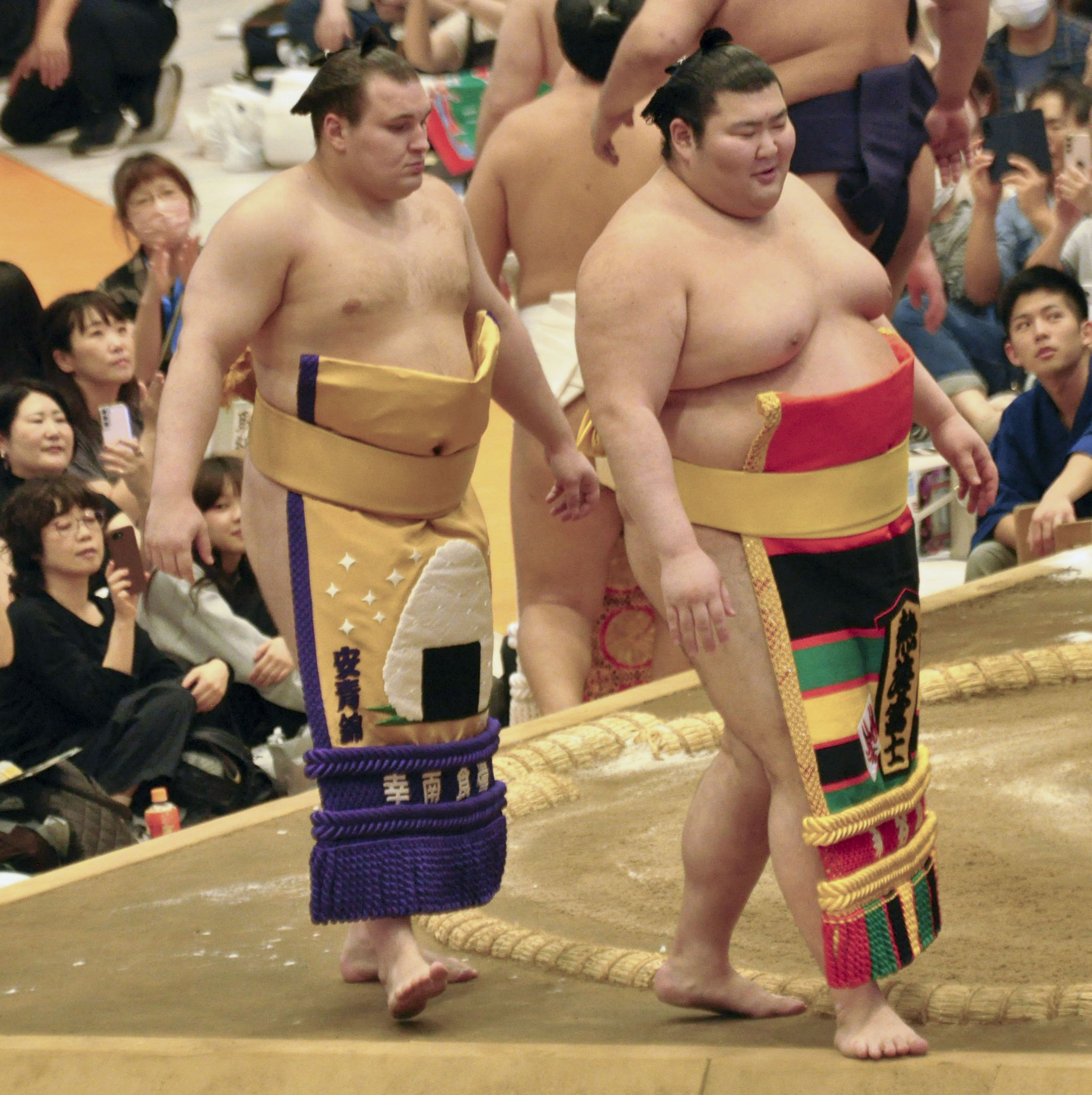 活動歴および当時の関連ビジュアル記録