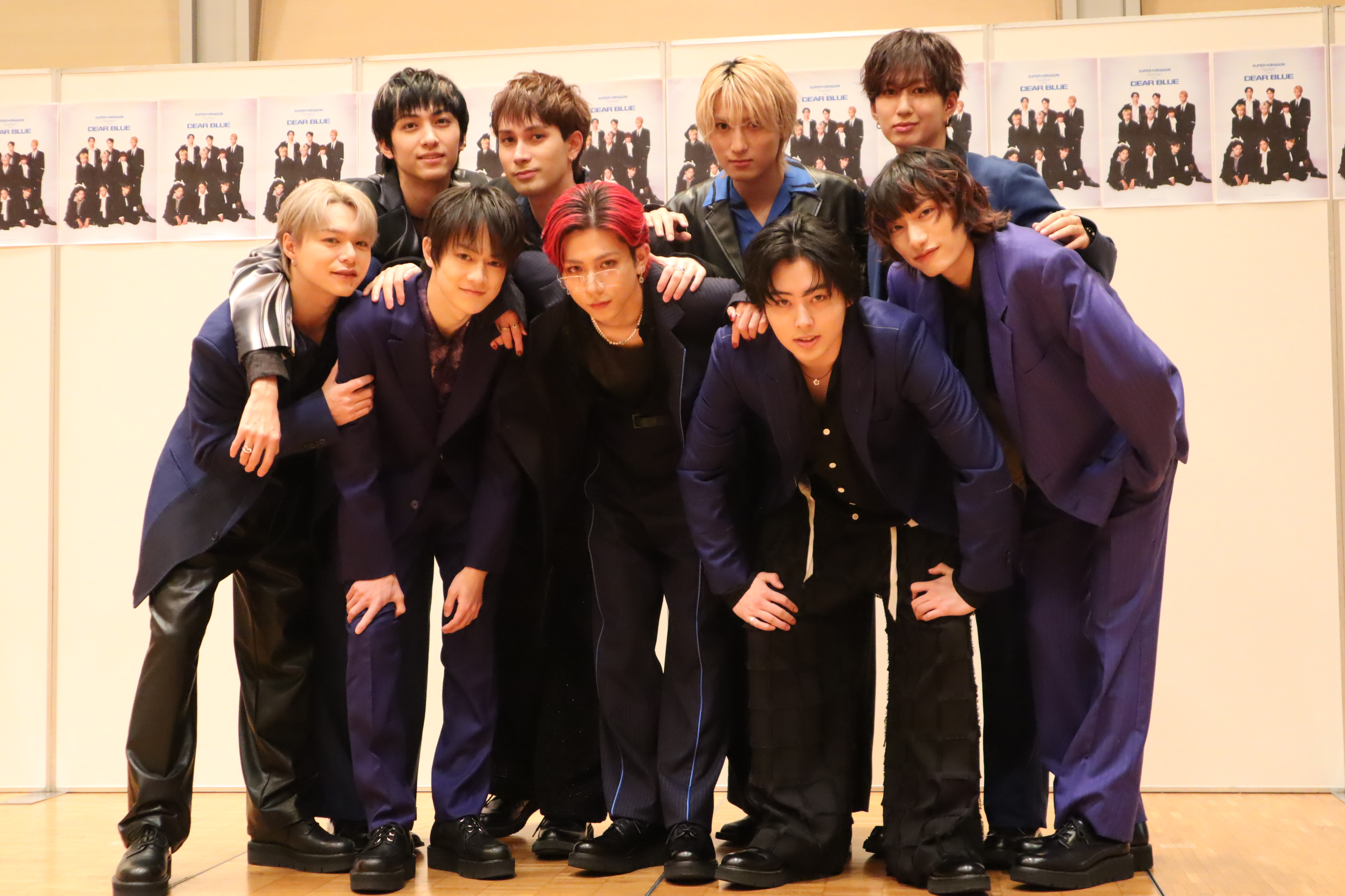 SUPER☆DRAGON、結成10周年記念写真集で発売記念イベント 古川毅