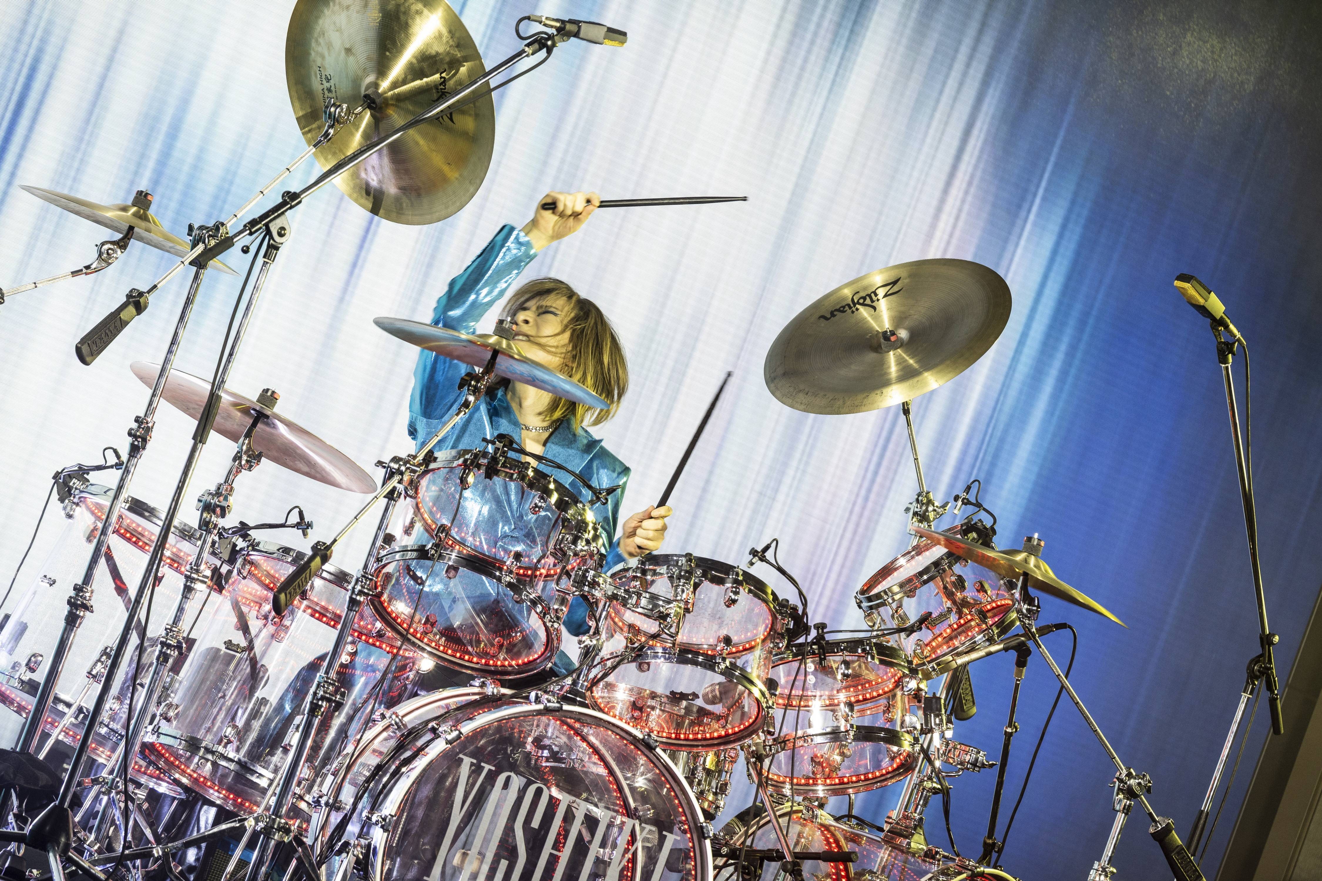 画像】YOSHIKI、感激！！〝世界一豪華なディナーショー〟通算100回公演
