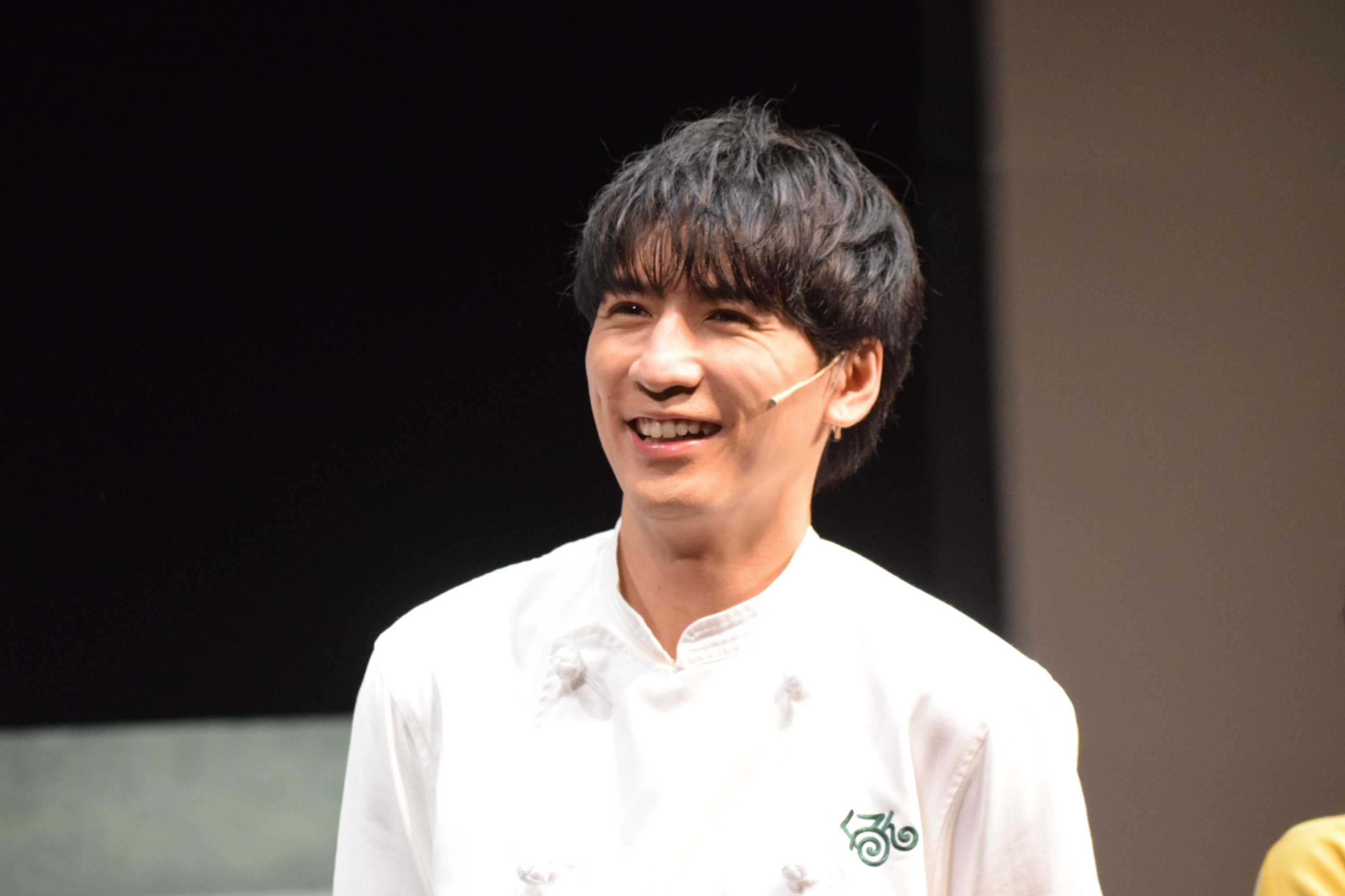 WEST.藤井流星、主演舞台期間中に誕生日「このカンパニー的に祝って