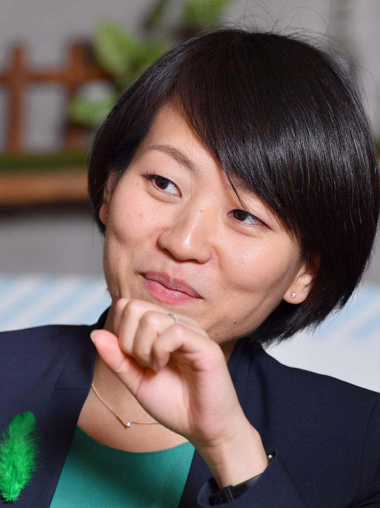 昼の政論 上 極上生クリーム店で聞く自民党若手の本音 鈴木貴子氏 自衛隊の意識改革を 1 3ページ 産経ニュース