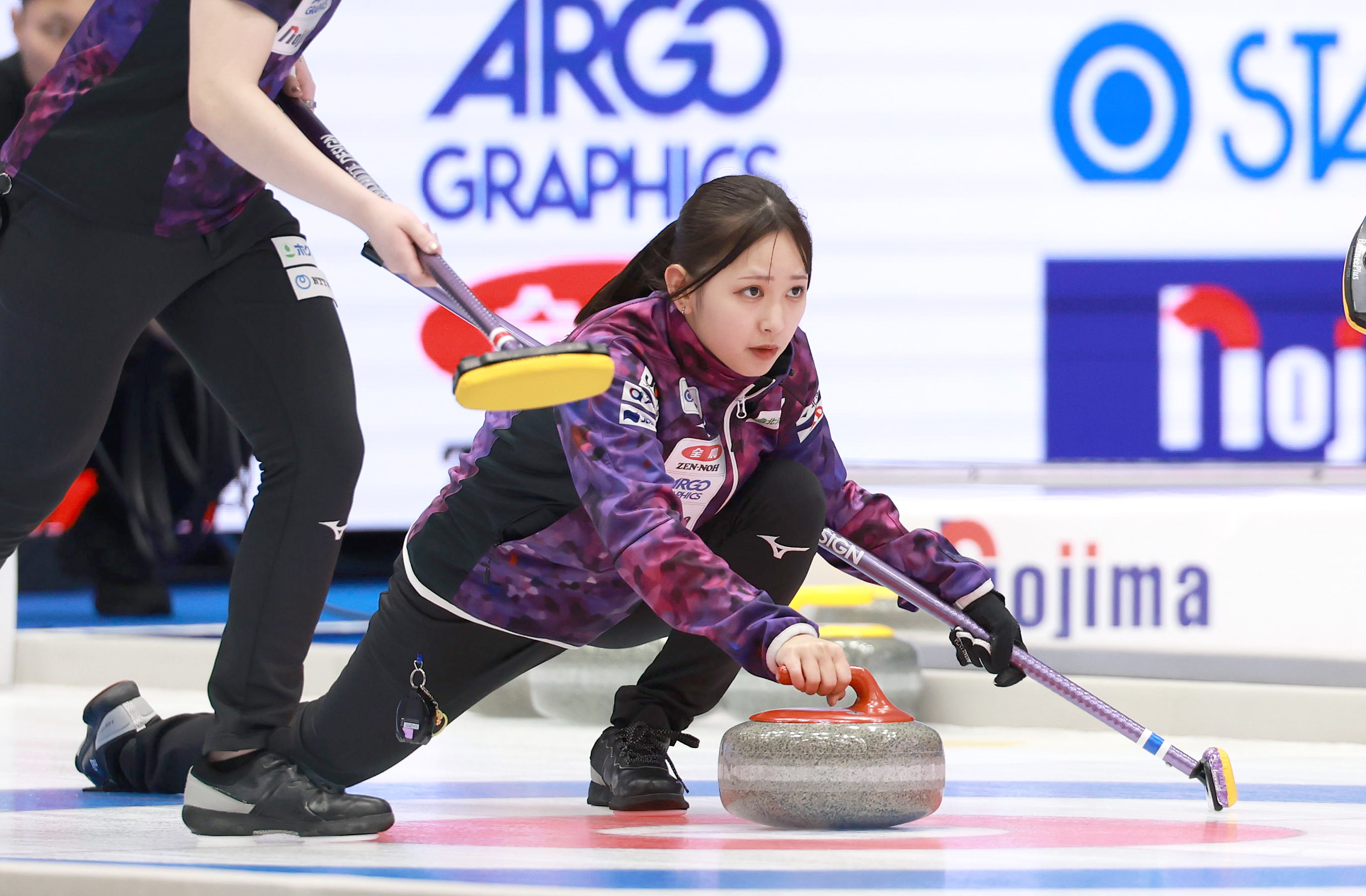 試合結果】女子のロコ・ソラーレ、準決勝敗退 北海道銀行が11-5