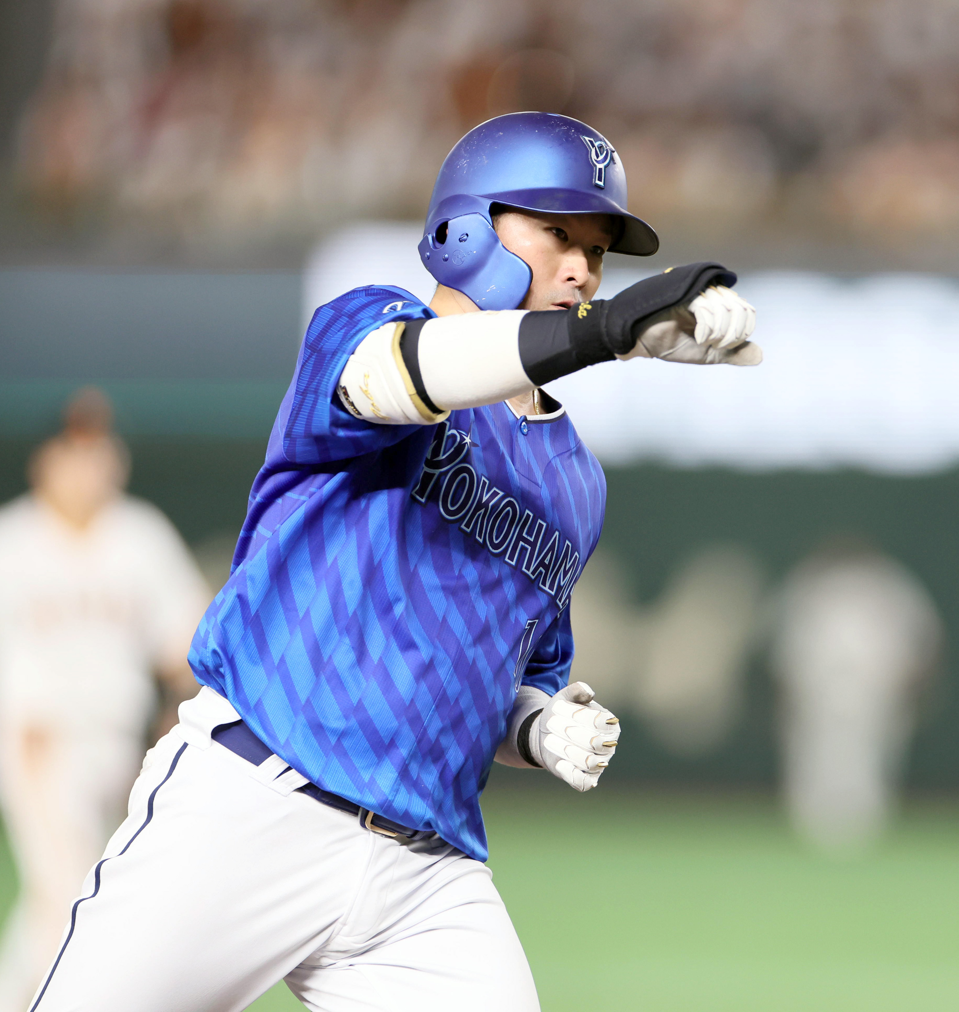 横浜DeNAベイスターズ戸柱恭孝選手バット