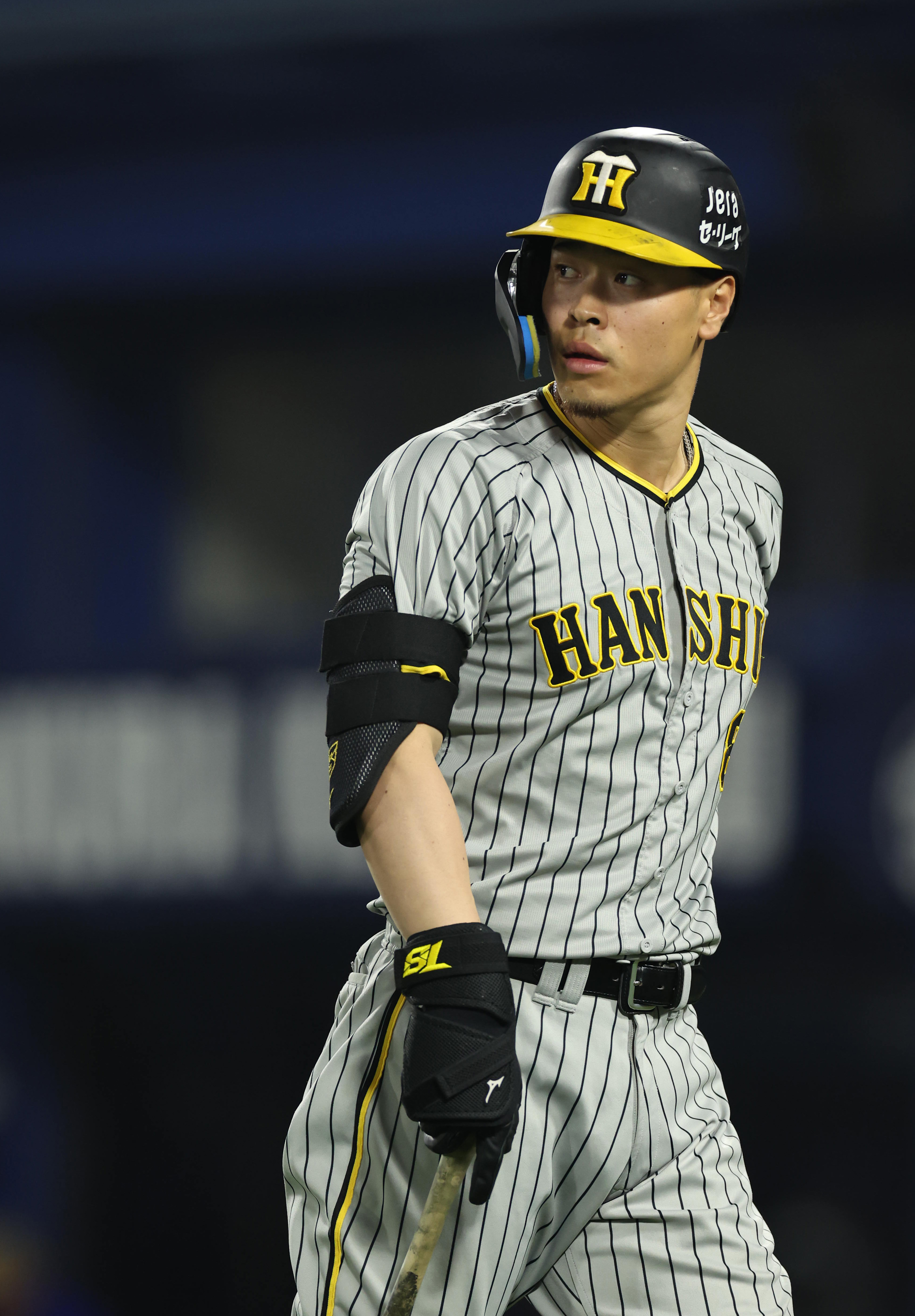 阪神・佐藤輝が4の0 今永に脱帽「直球もいいし、いい形で投げ