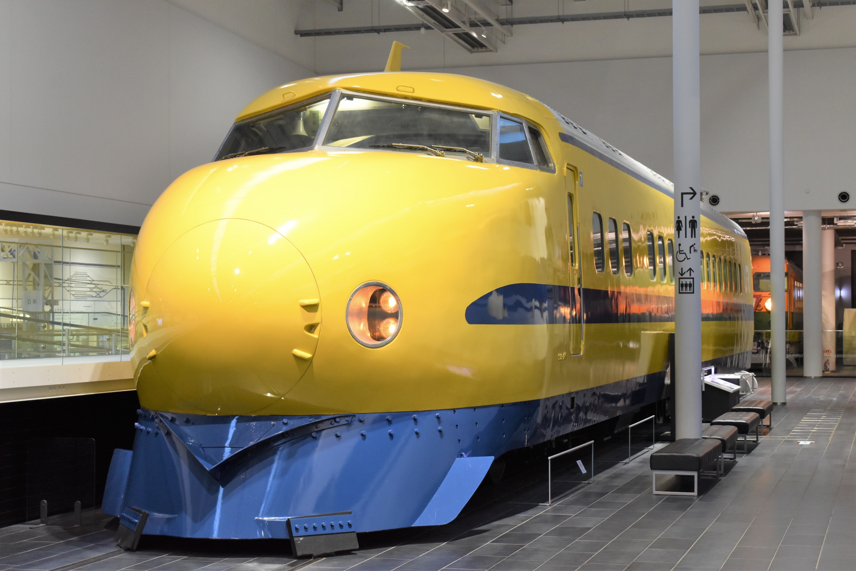 引退のドクターイエロー人気加速 イベント競争率100倍、リニア・鉄道館