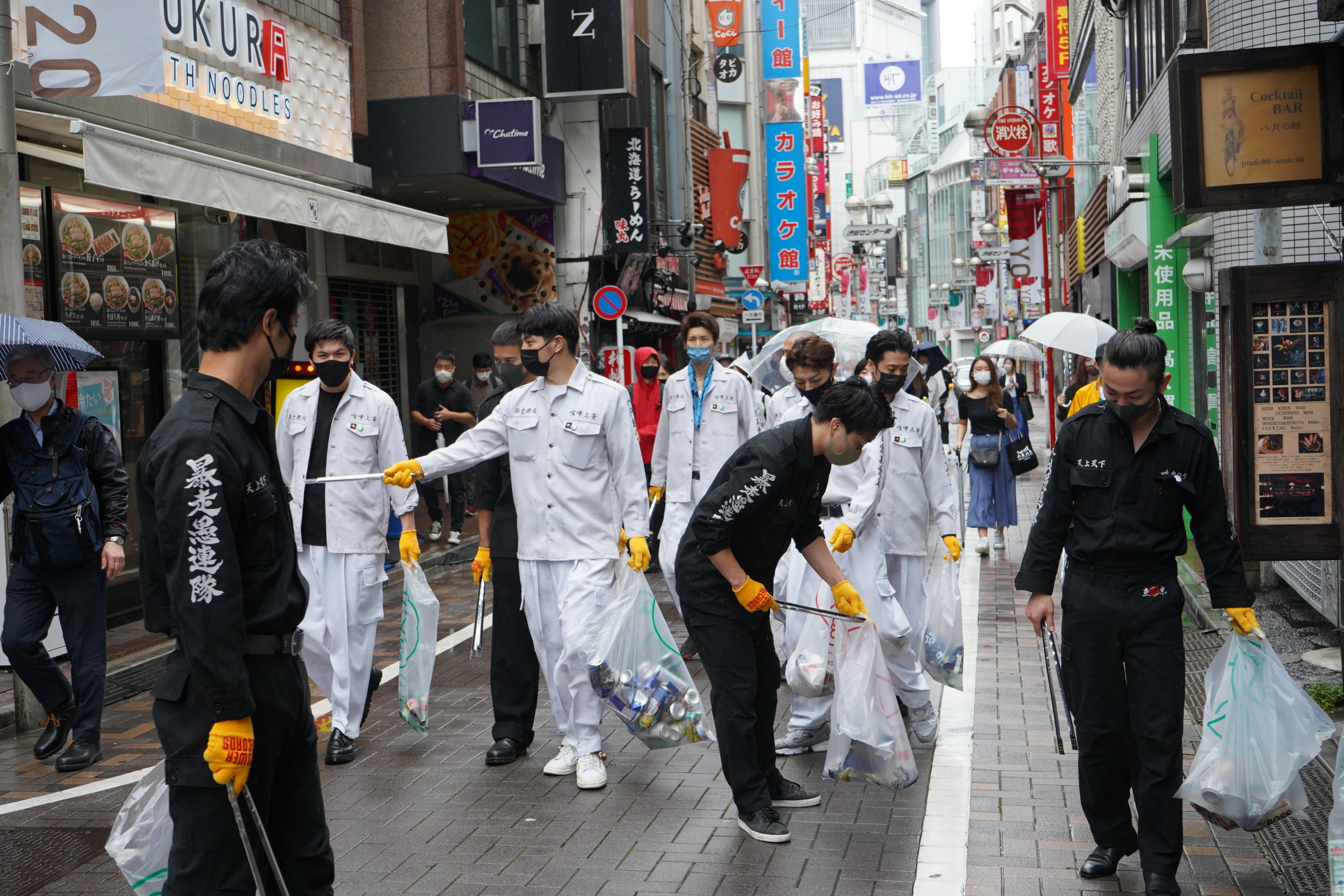 東京リベンジャーズ 渋谷でゴミ拾い サンスポ