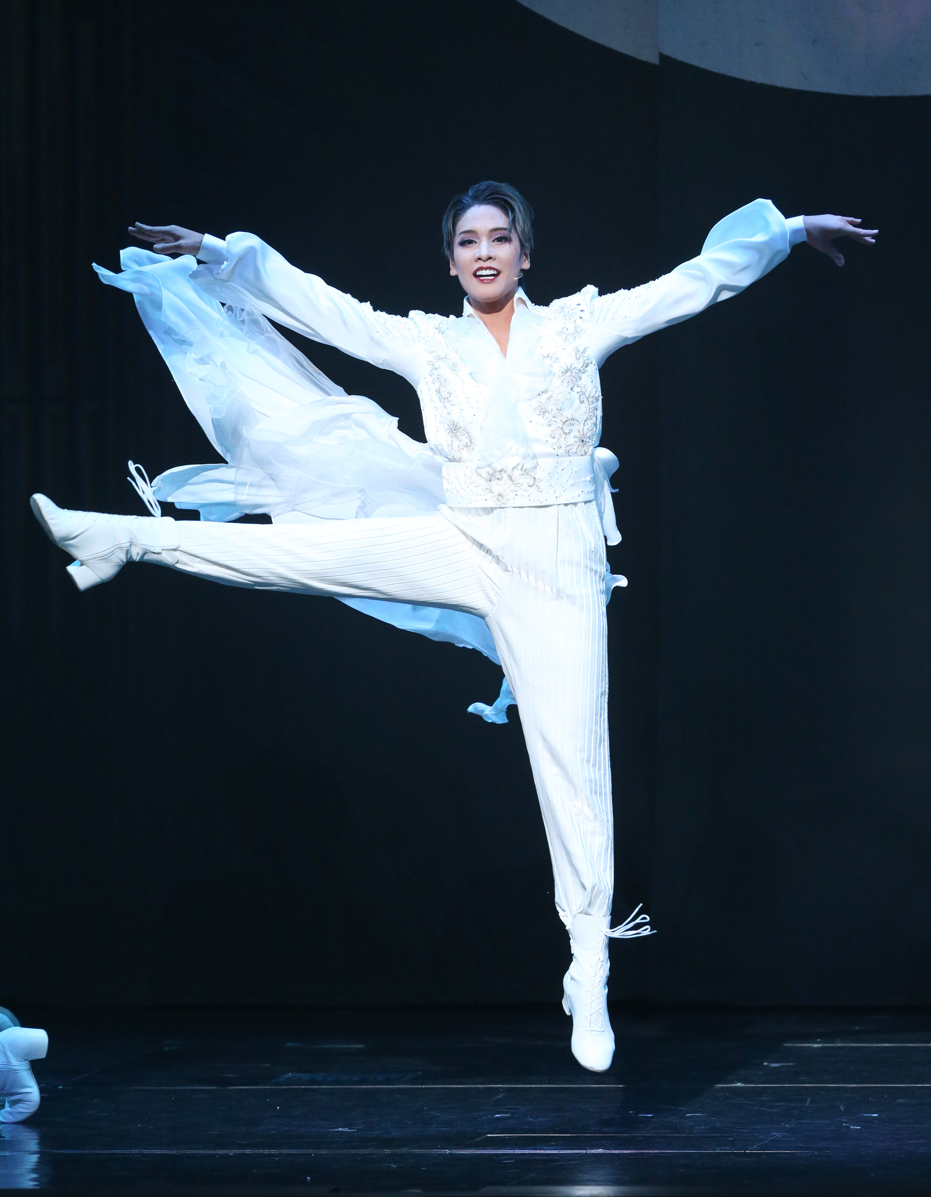 宝塚雪組ボイルド ドイル オンザ トイル トレイル/フローズンホリディ