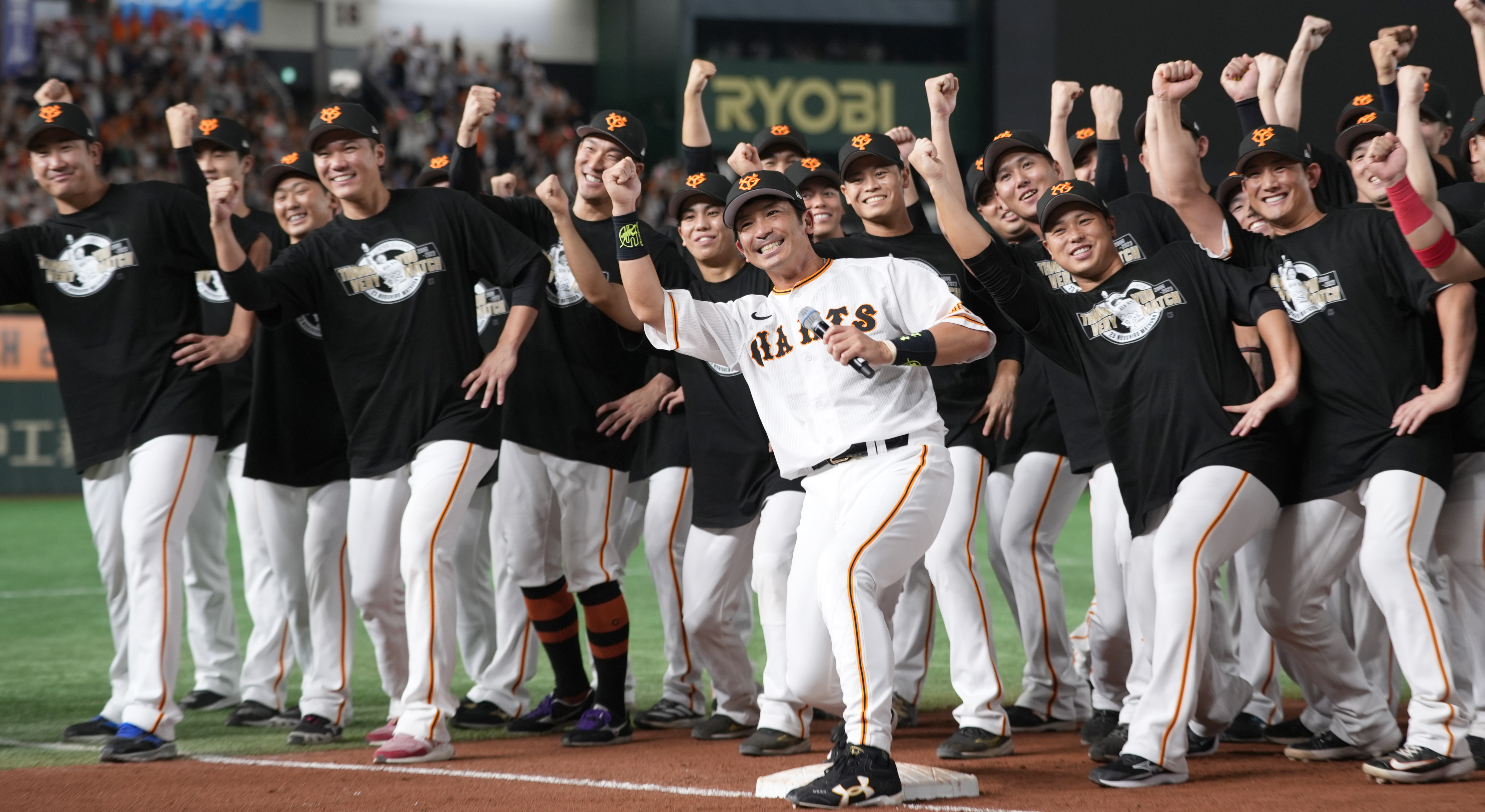 松田宣浩2023引退シャツ 松田宣浩2023引退シャツ