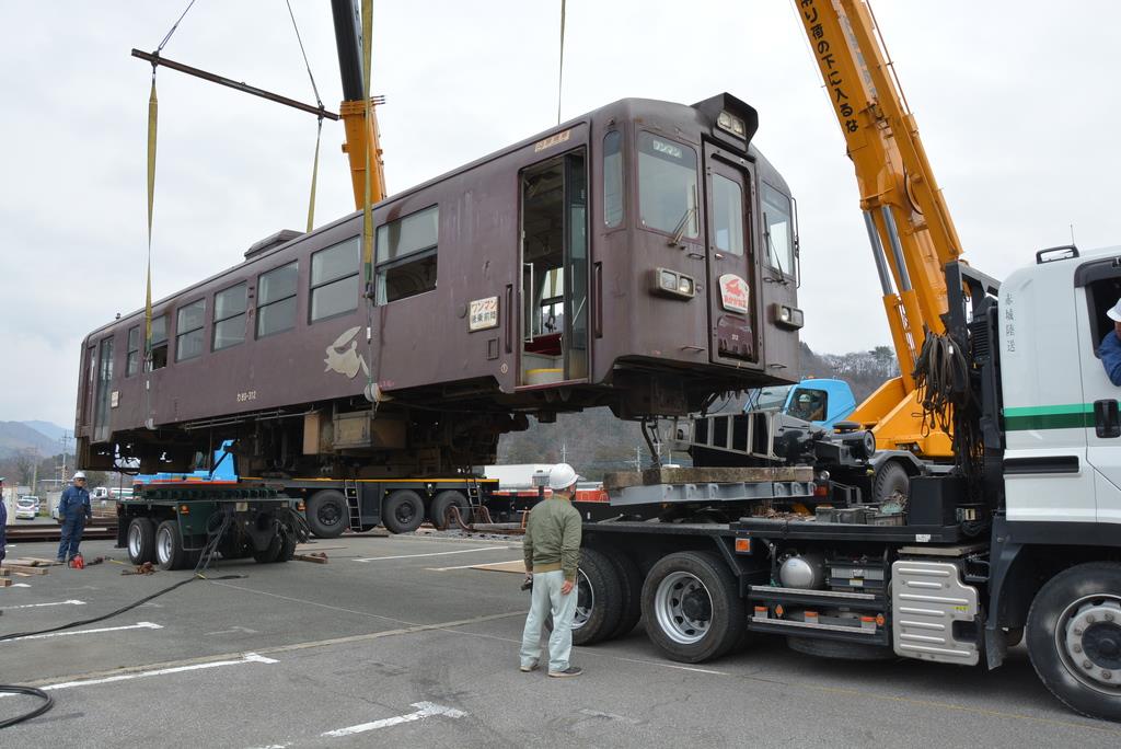 わ鉄 が引退車両を引渡し 休憩場所として再出発 産経ニュース