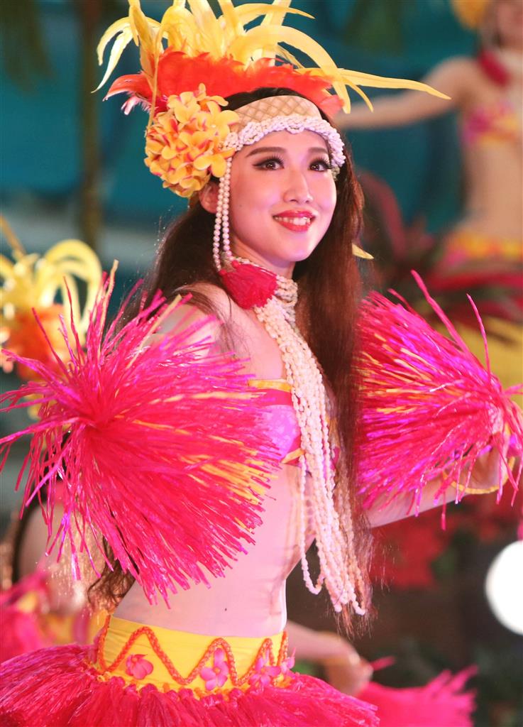 東日本大震災 コロナ禍 晴れ舞台に思い万感 フラダンサーのキャプテン アウリイ晴奈さん 1 2ページ 産経ニュース