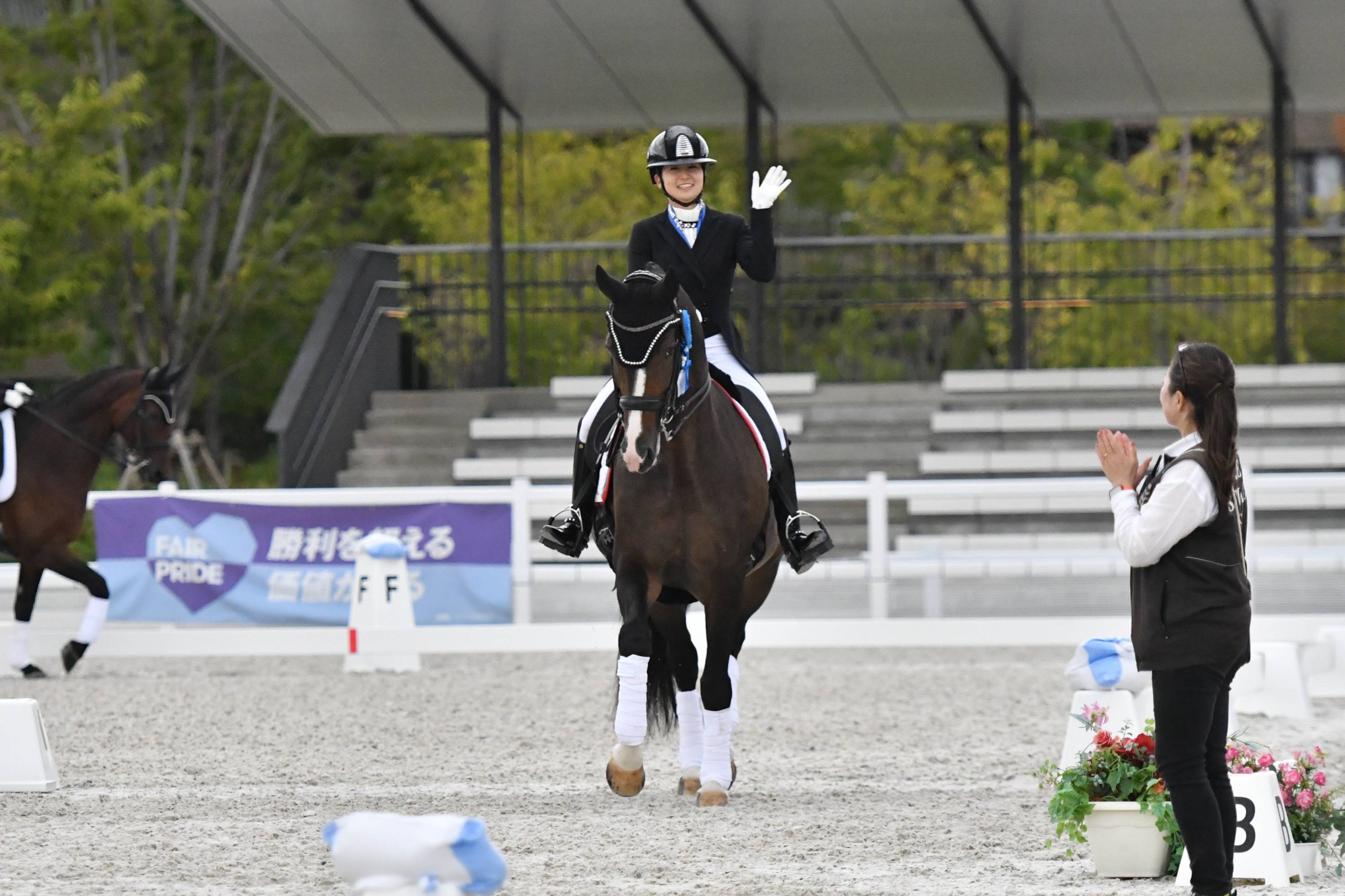 馬場馬術DVD 2枚組 ENJOYING DRESSAGE 1&2 馬具・乗馬用品・FEI ヨーロッパ選手権馬場馬術 2015・ボロ