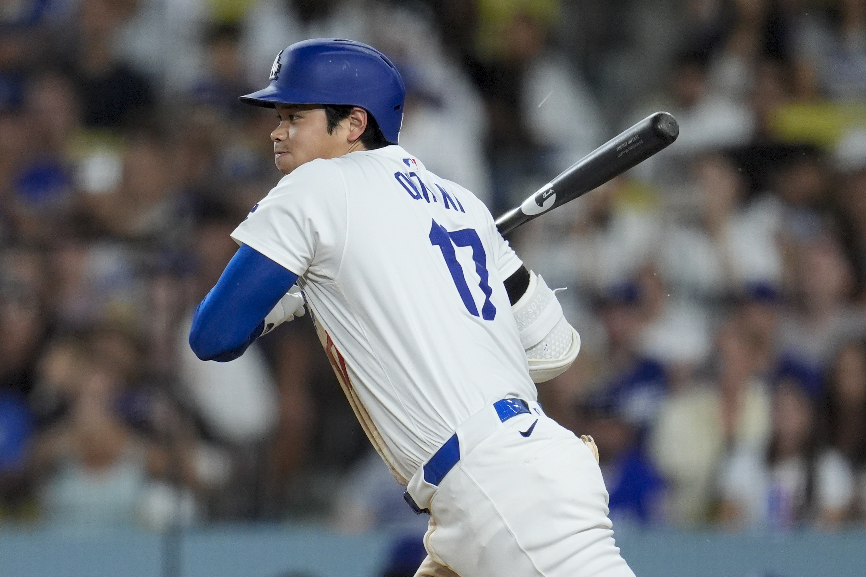 MLB 大谷翔平選手 対マリナーズ戦 3投球 実使用球 満票MVP》大谷翔平の「ユニフォーム＝1470万円／初の奪三振