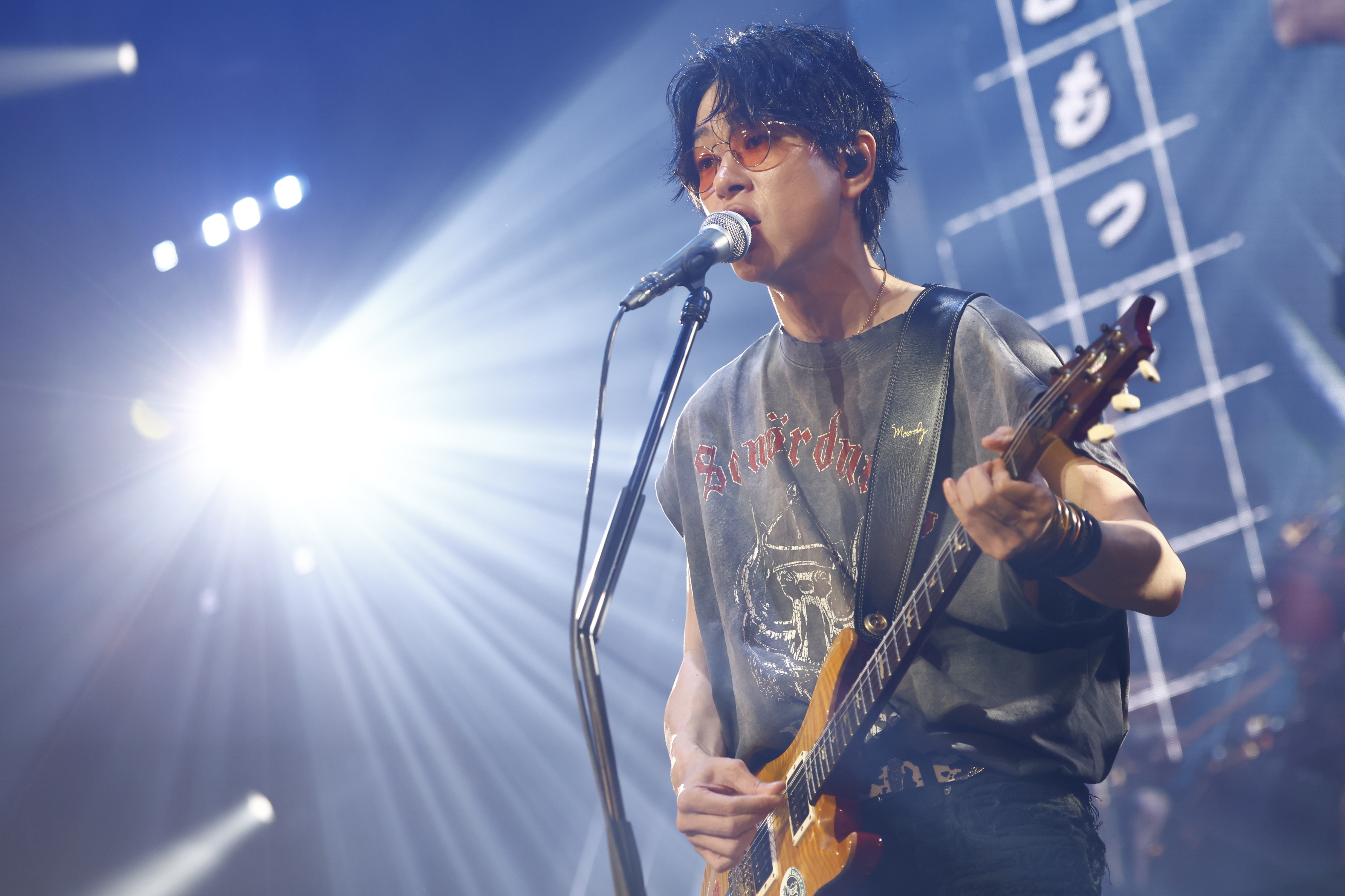 横山裕、ソロツアーで元メンバー・渋谷すばるへの思い語る「俺とあいつ