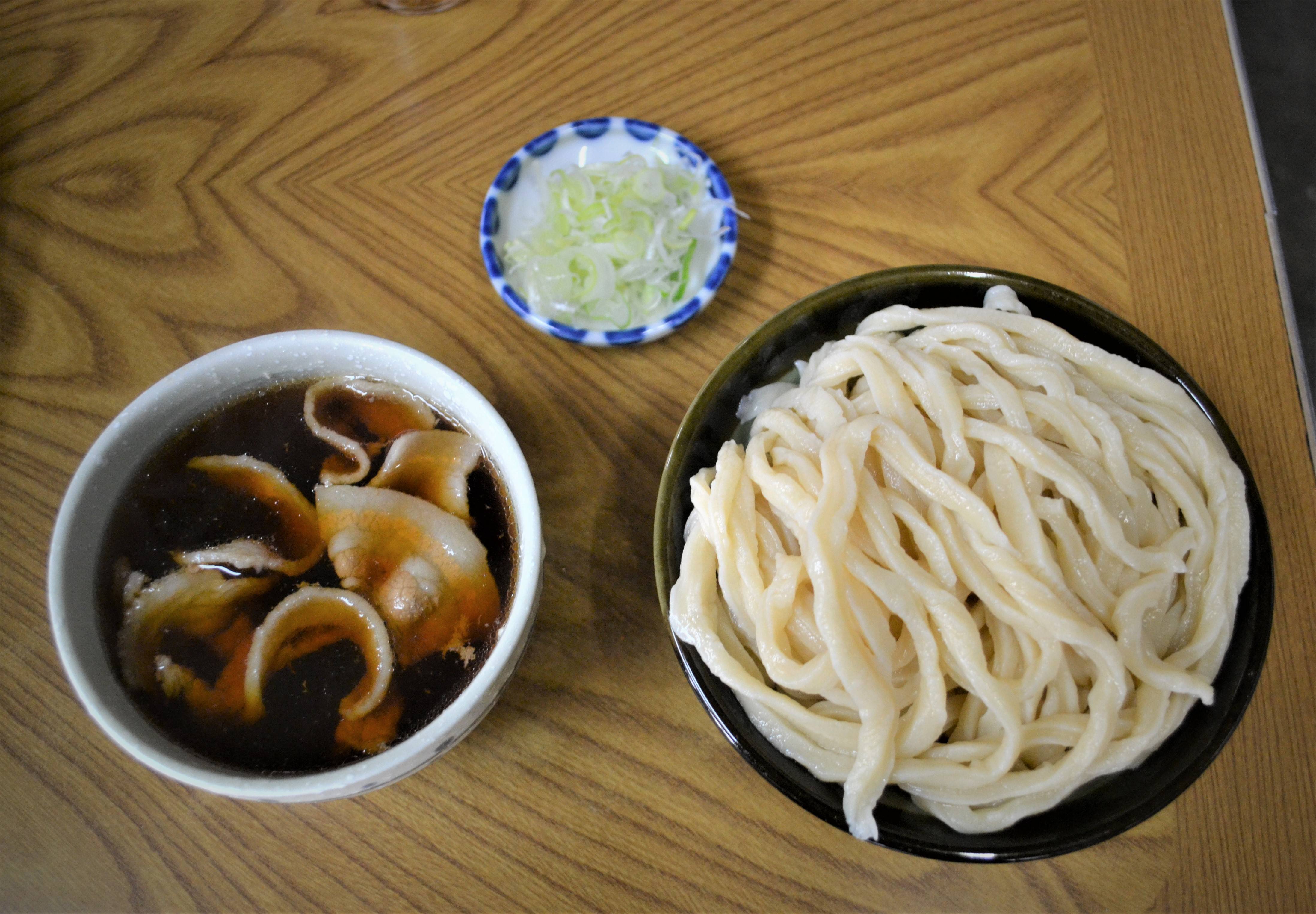 ダ埼玉の逆襲・うどん編】「肉つゆ」 天狗屋 60年続く変わらぬ味