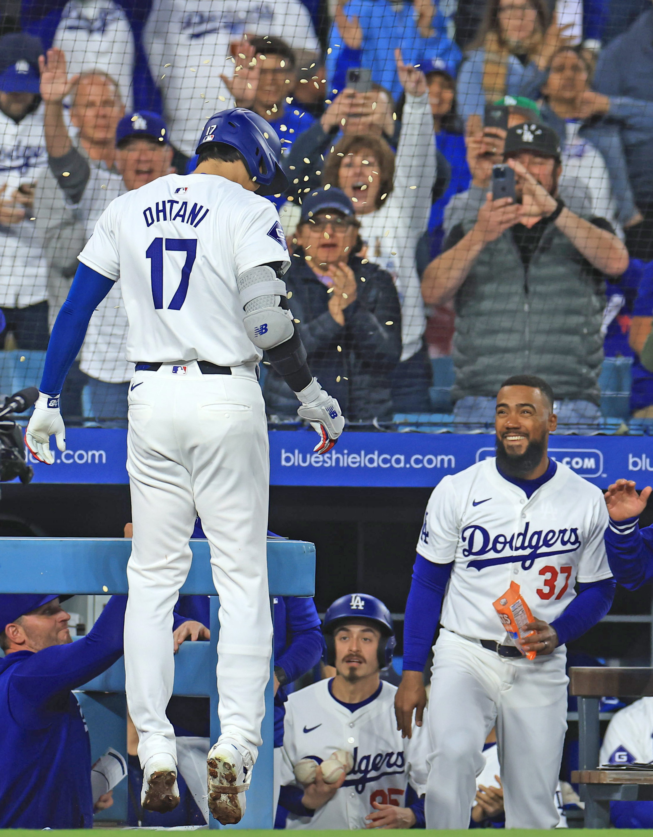 MLB】ド軍、テオスカー・ヘルナンデスにQO提示 昨季マ軍は提示せず