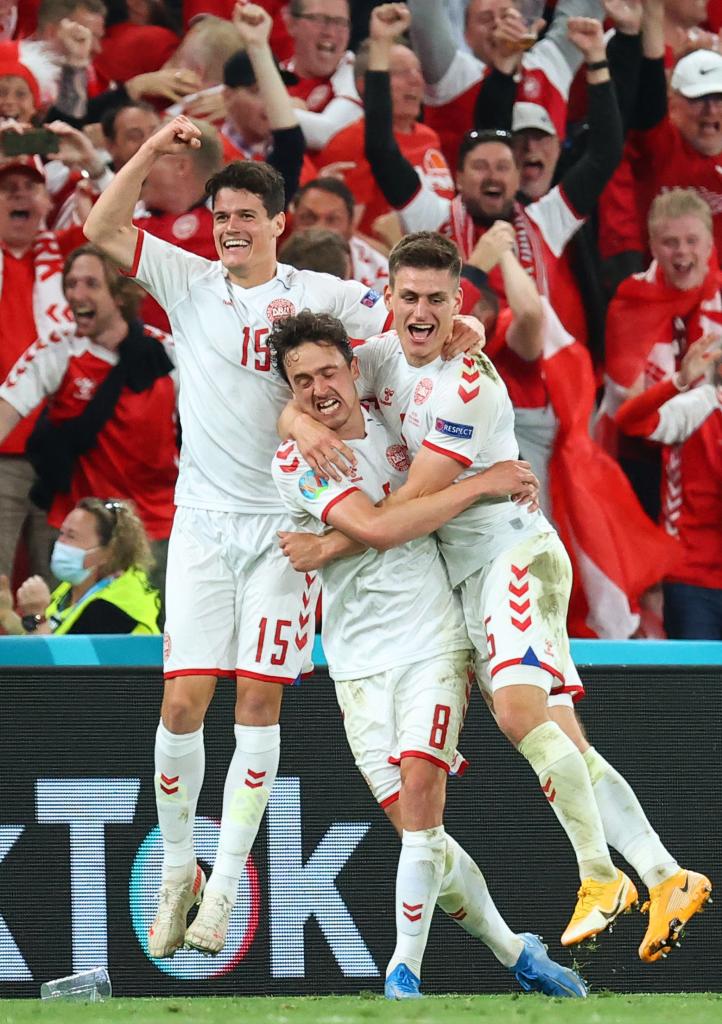 サッカー 観客６万人 めぐり独伊首脳が懸念 イザ