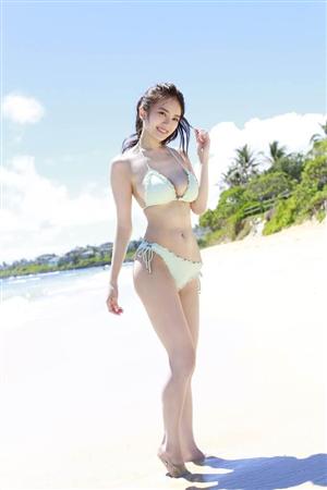 神ボディーの美女アナ 伊東紗冶子 初訪問ハワイで事件に サンスポ