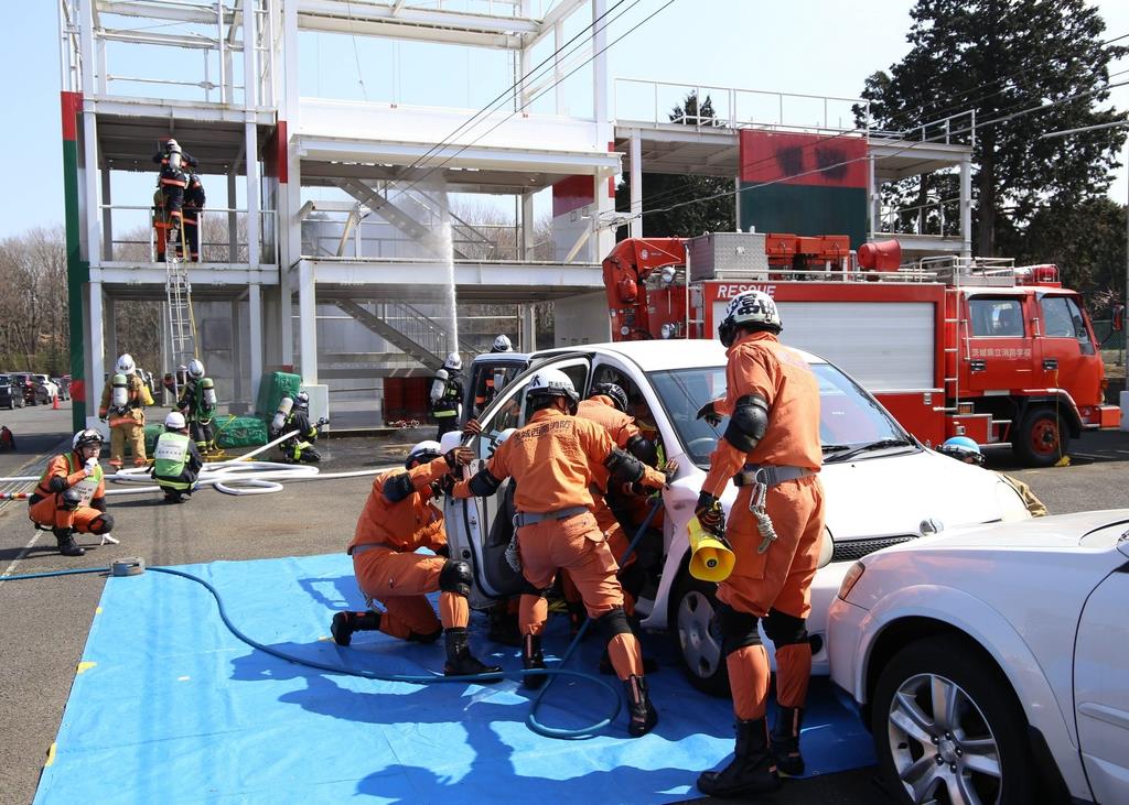 消防学校の初任科生 ５カ月の訓練成果披露 茨城 産経ニュース
