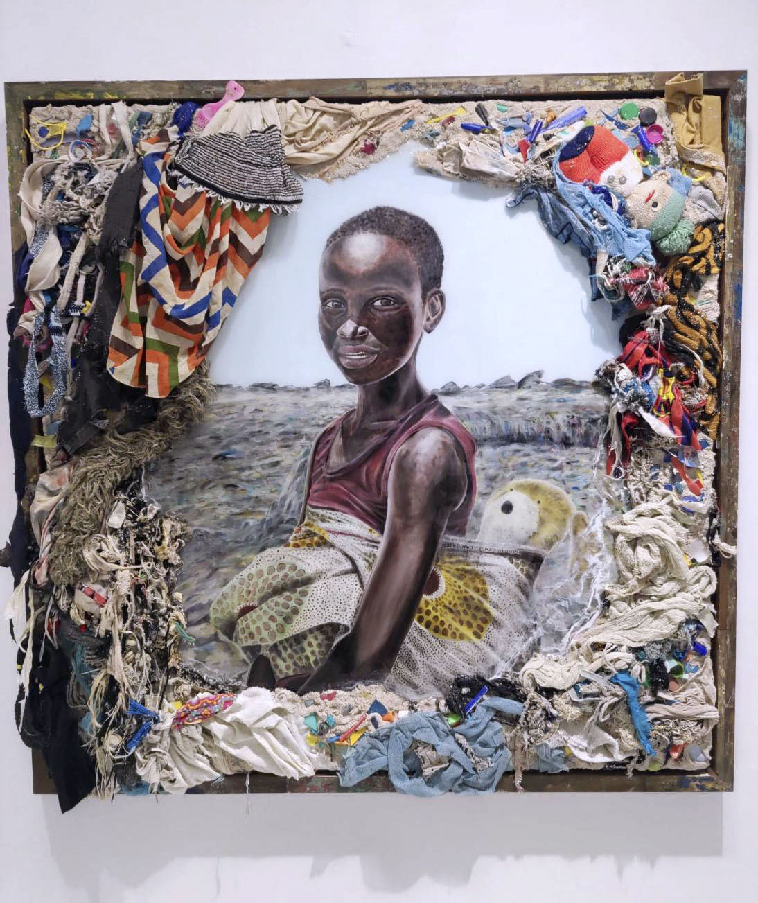 スラム街に廃棄されたごみをアートに 世界的美術家の長坂真護さん