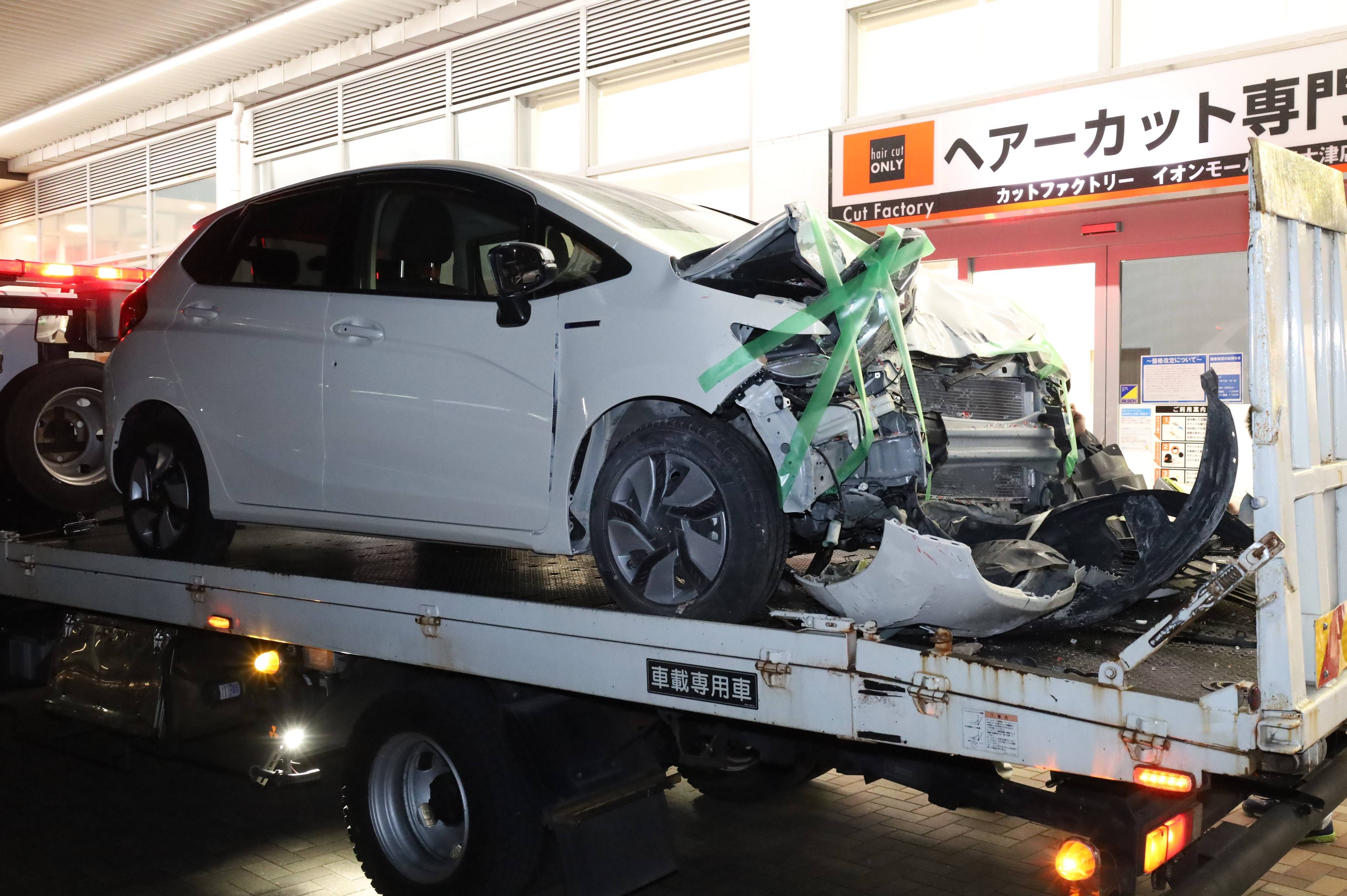 運転の女性にけがなし 操作誤ったか 姫路のイオンで事故 産経ニュース