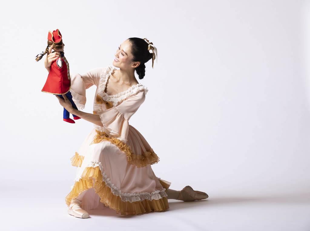 東京バレエ団「くるみ割り人形」 衣装、豪華装置を新製作 - 産経ニュース