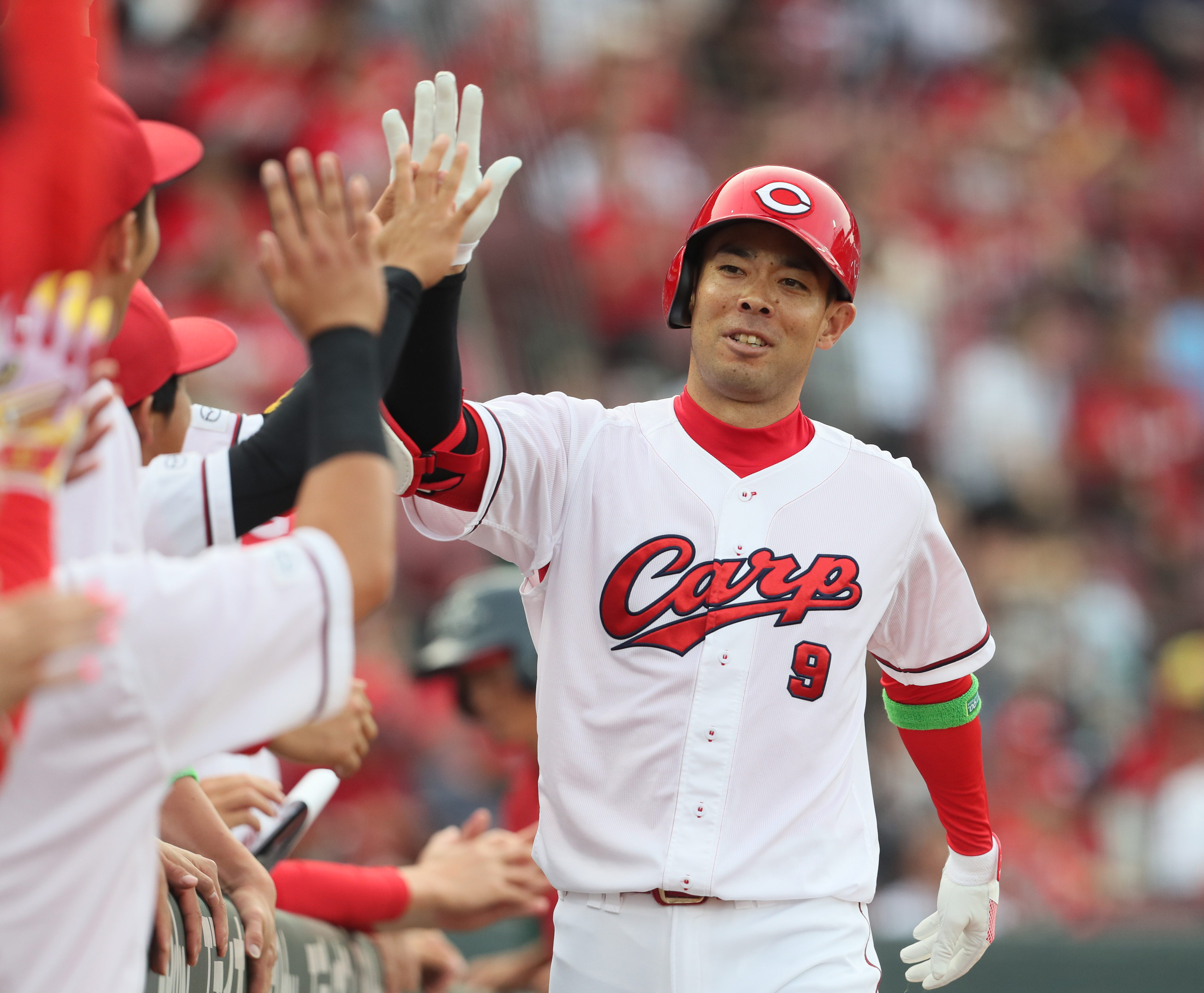 広島・秋山翔吾、今季２本目の初球先頭打者本塁打　「先に点を取って勢いをつけたかった」
