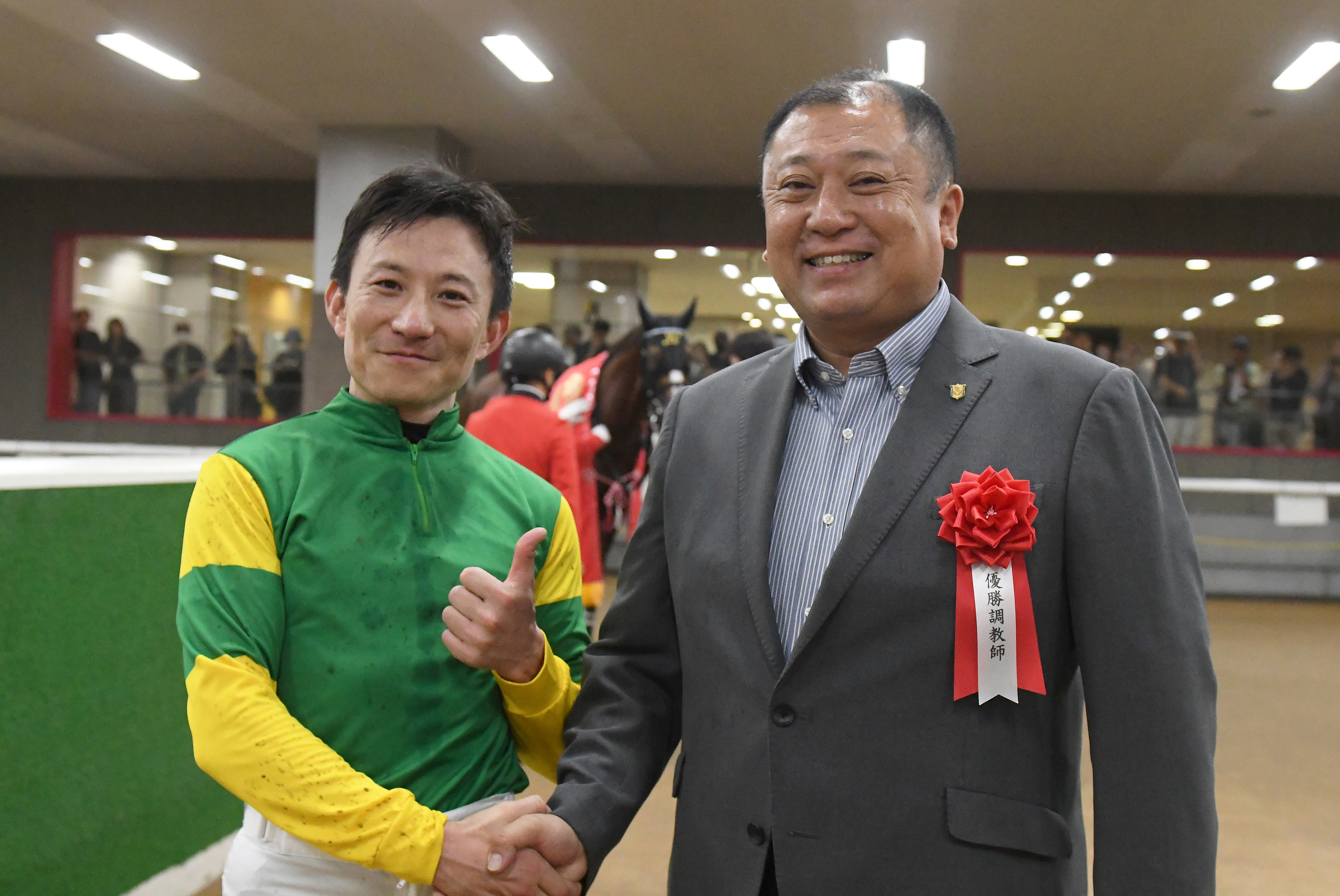 オッサン片岡のひとり言】〝ナンちゃん〟が11年ぶりに障害重賞をゲット