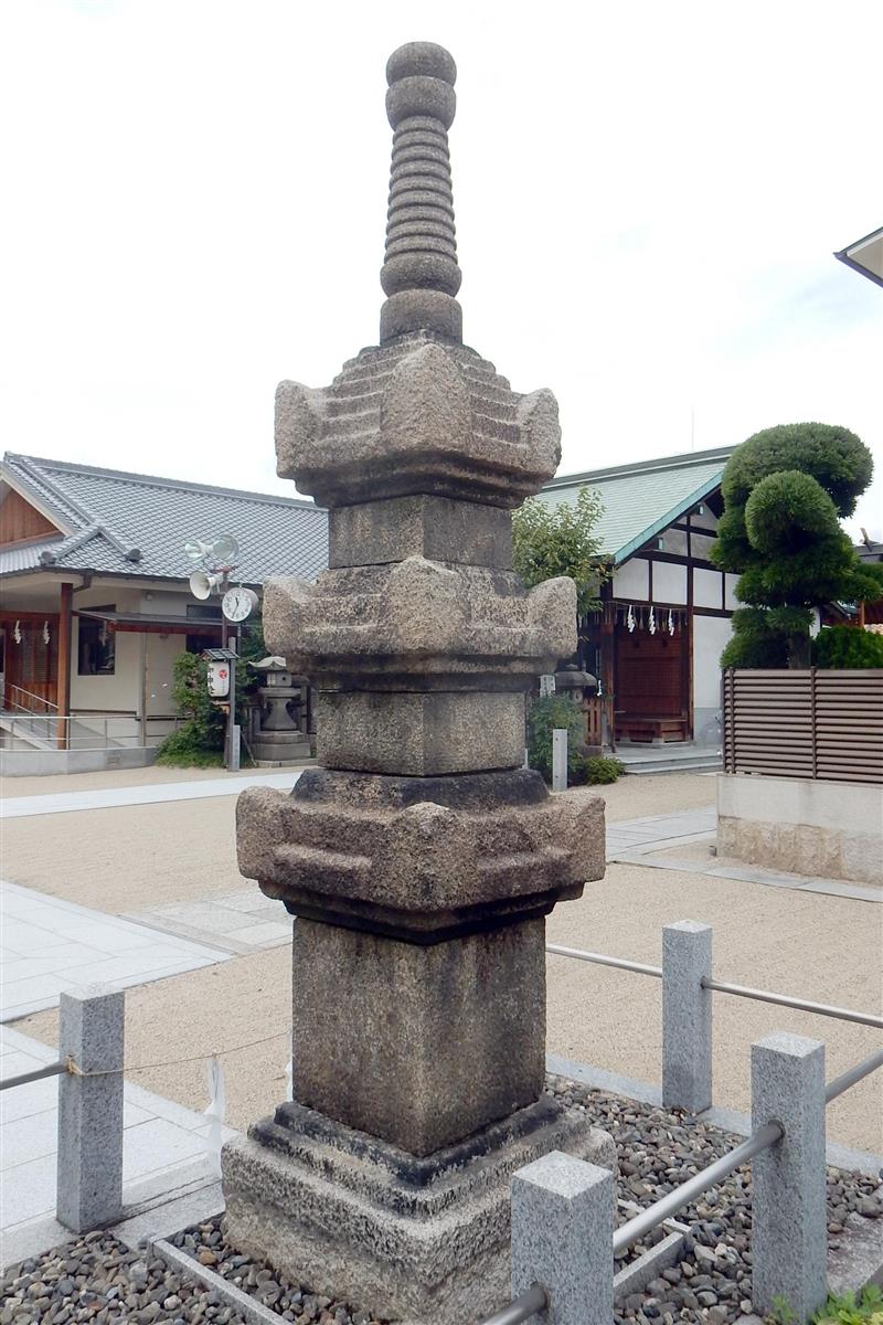 石仏は語る】重厚感ある鎌倉後期の遺品 都島神社の三重宝篋印塔 大阪