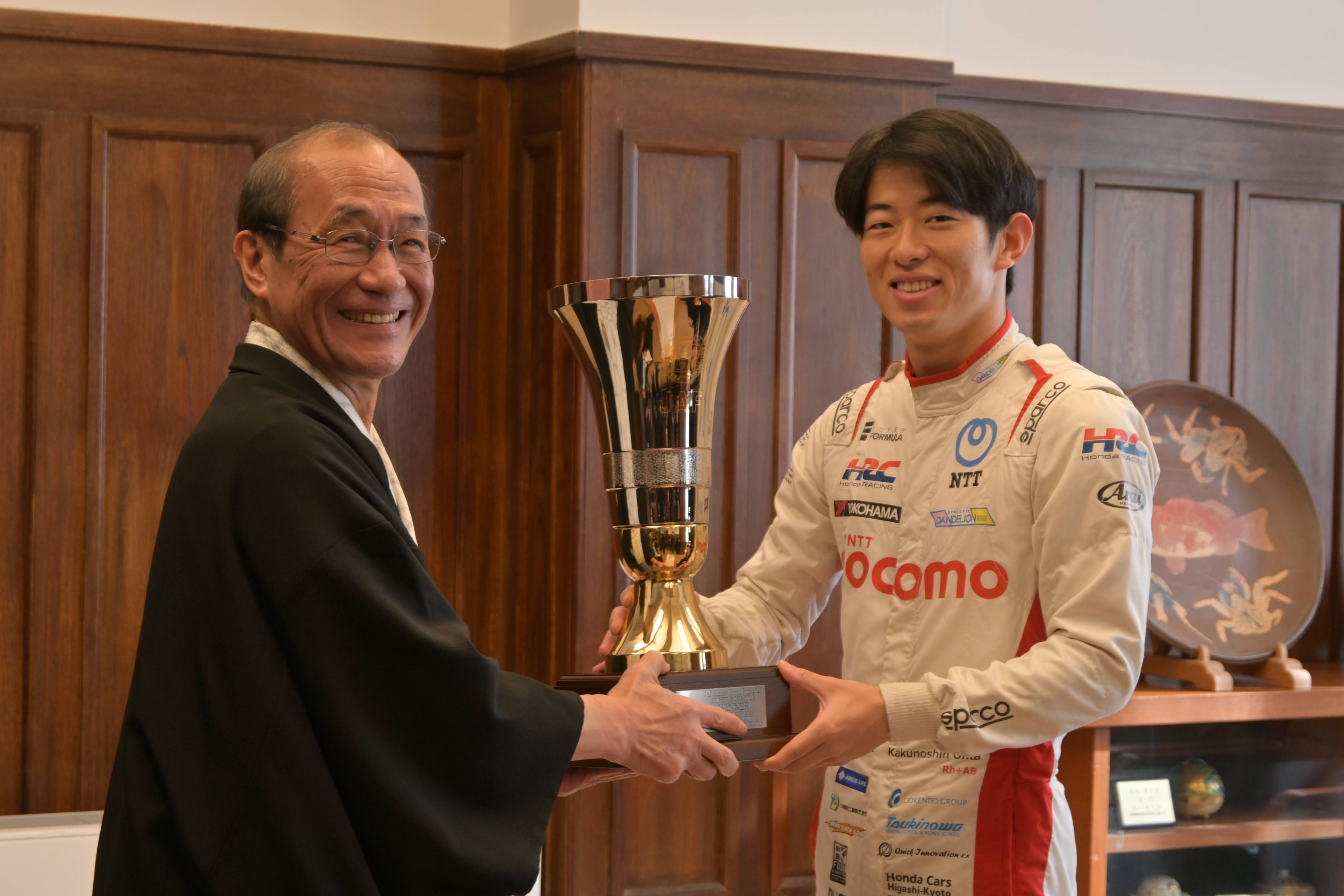 京都の誇り」スーパーフォーミュラ優勝の太田格之進選手が京都