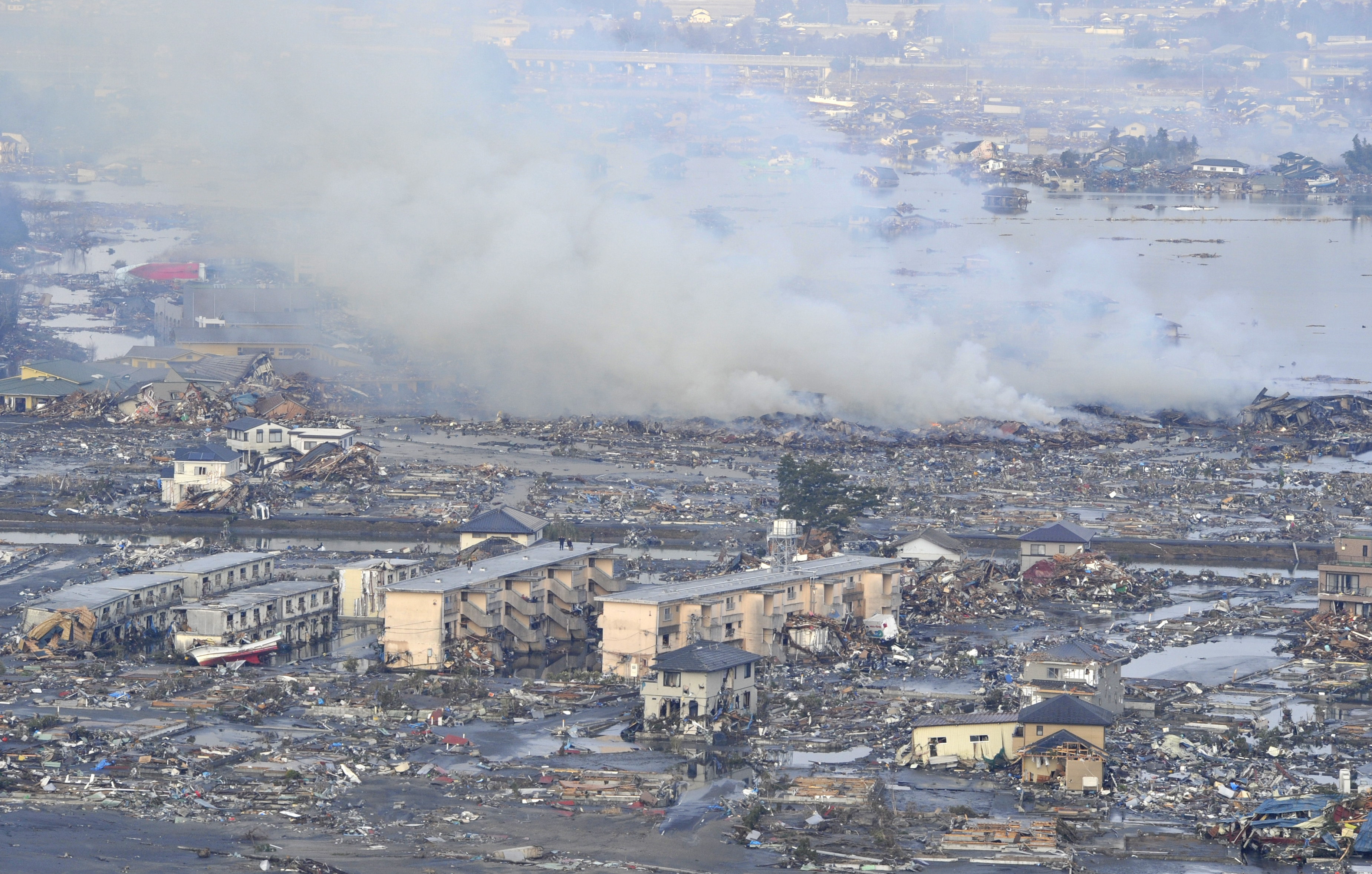 プレイバック「昭和100年」は「昭和86（平成23）年」東日本
