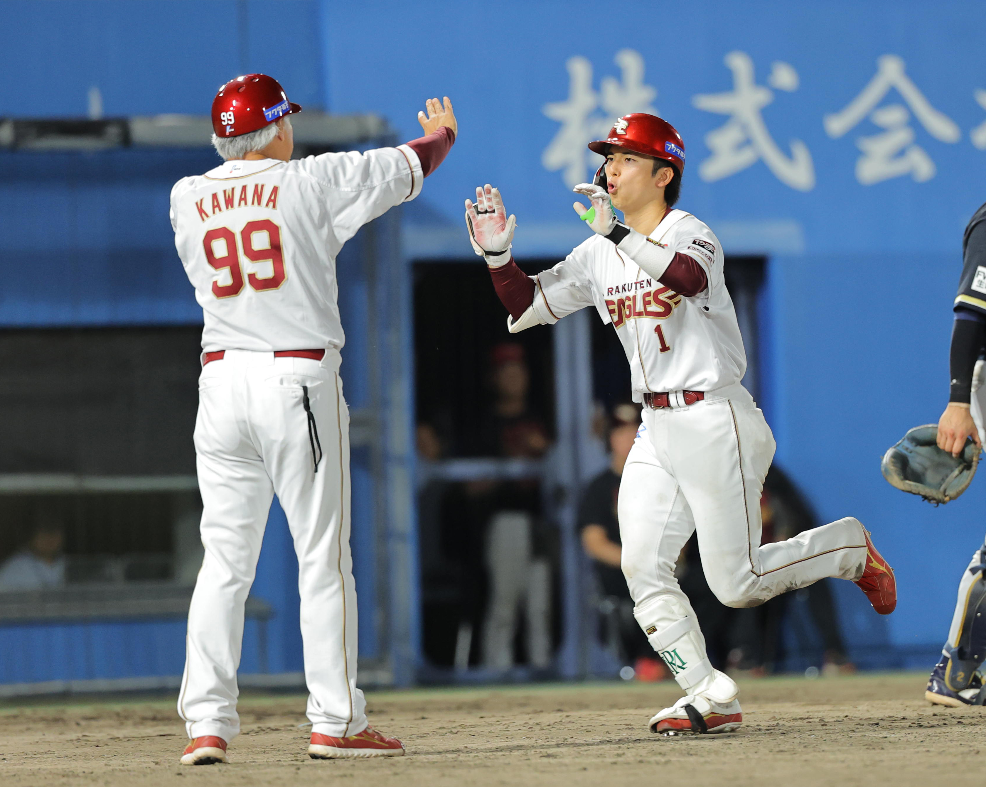 楽天・宗山塁が七回に2打席連続本塁打となる6号ソロ！チーム4得点