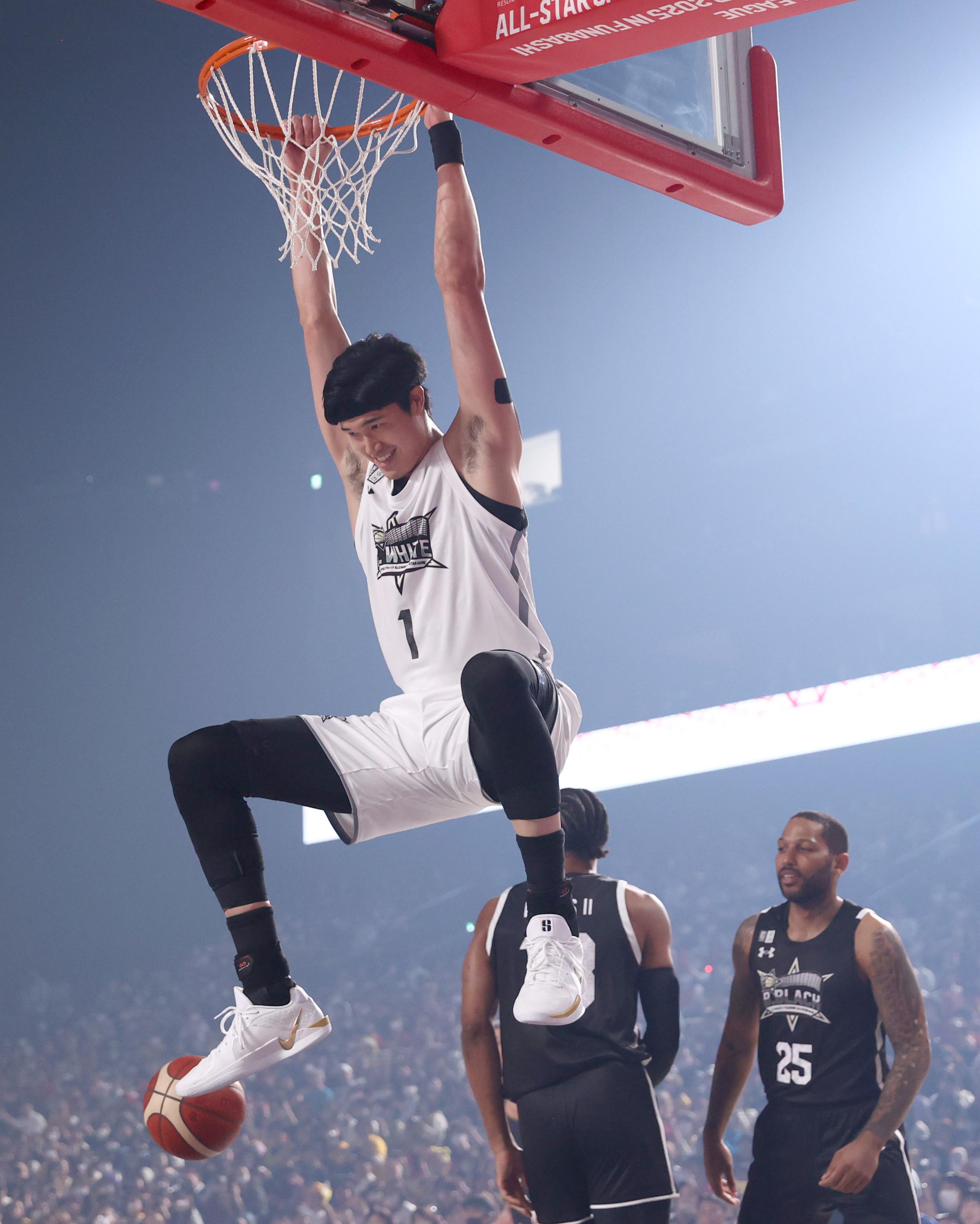 MVP富樫勇樹「楽しめた」、初出場渡辺雄太は「運命的」 バスケB