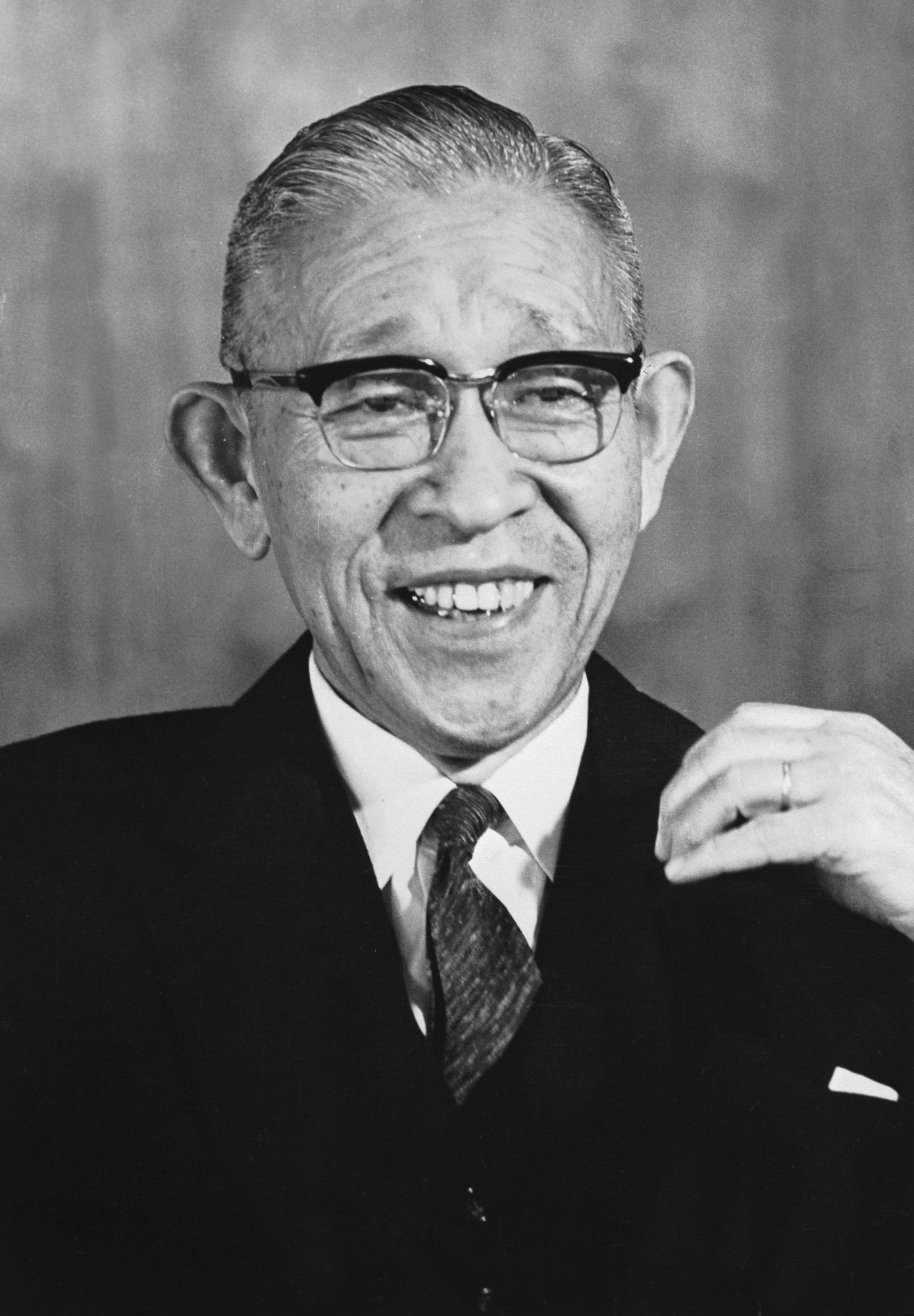 【レア】松下幸之助氏 名刺 松下幸之助 生誕100年 記念品 1994年 PHP 額縁 - メルカリ