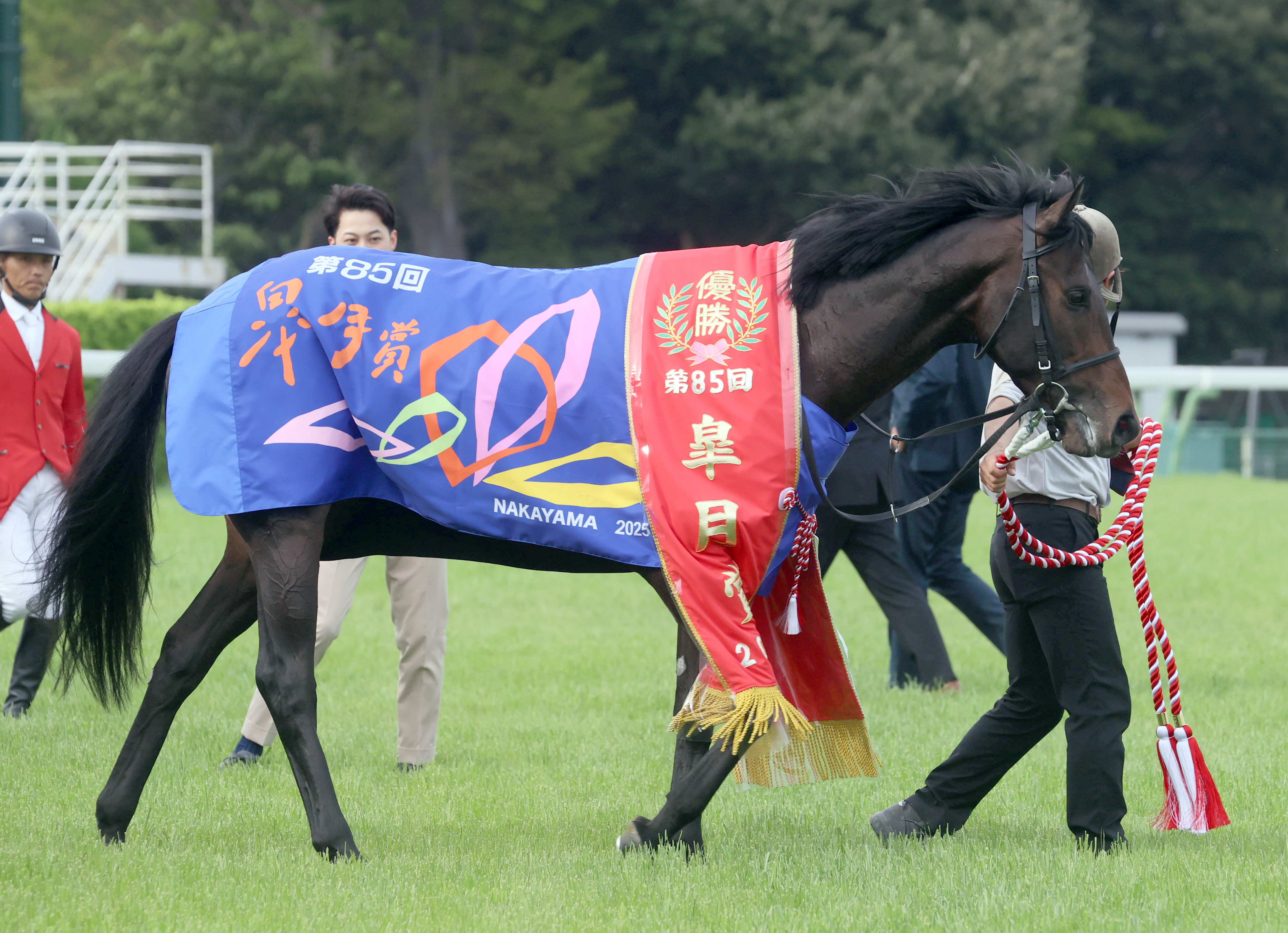 日本ダービーの注目点】2冠か逆転か無敗か親子3代Vか！ 世代の