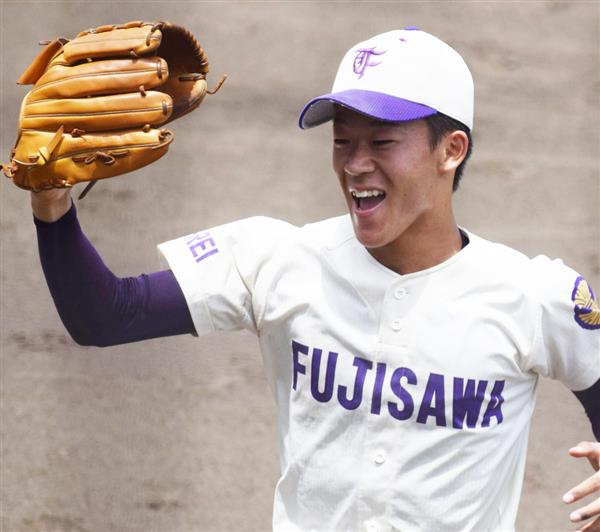 藤嶺藤沢　ユニホーム 高校 野球　約20年前のモデル　高校野球　横浜高校 藤嶺藤沢高校を徹底解剖 - Number Web - ナンバー